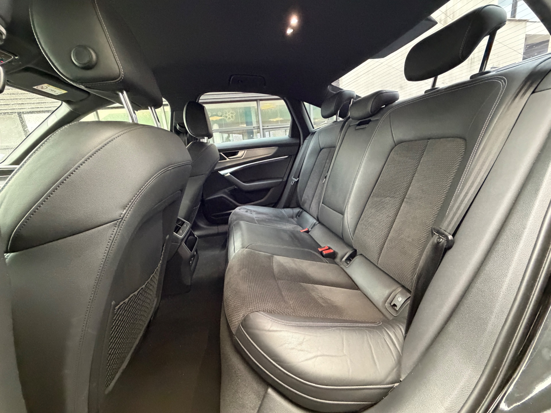 Audi A6 2.0 50 TFSIe 299ch “S Line”