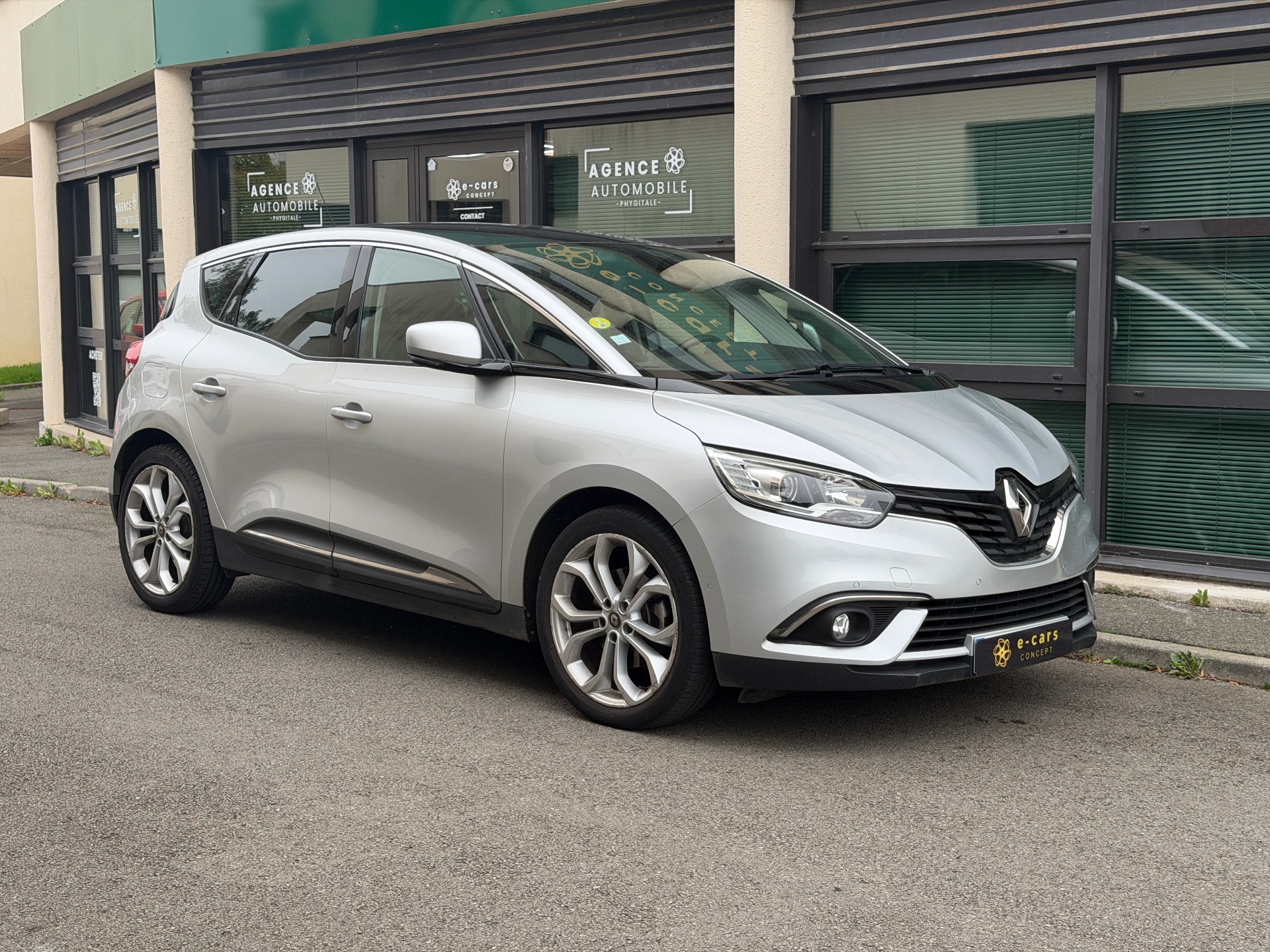 Renault Scenic 1.5 dCi 110ch “Energy Business”