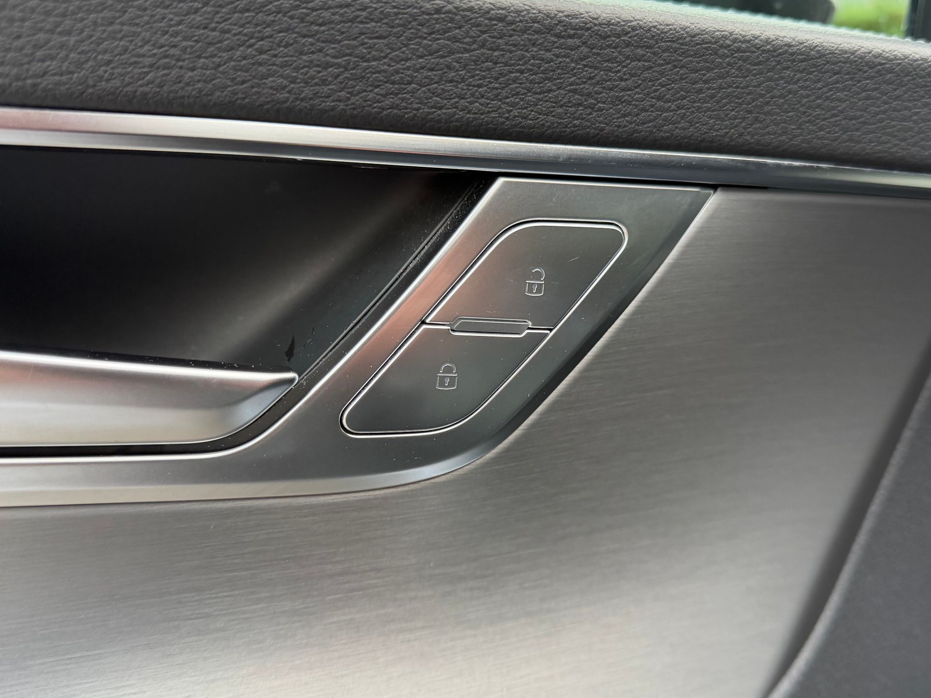 Audi A6 55 tfsi 367ch Sline compétition