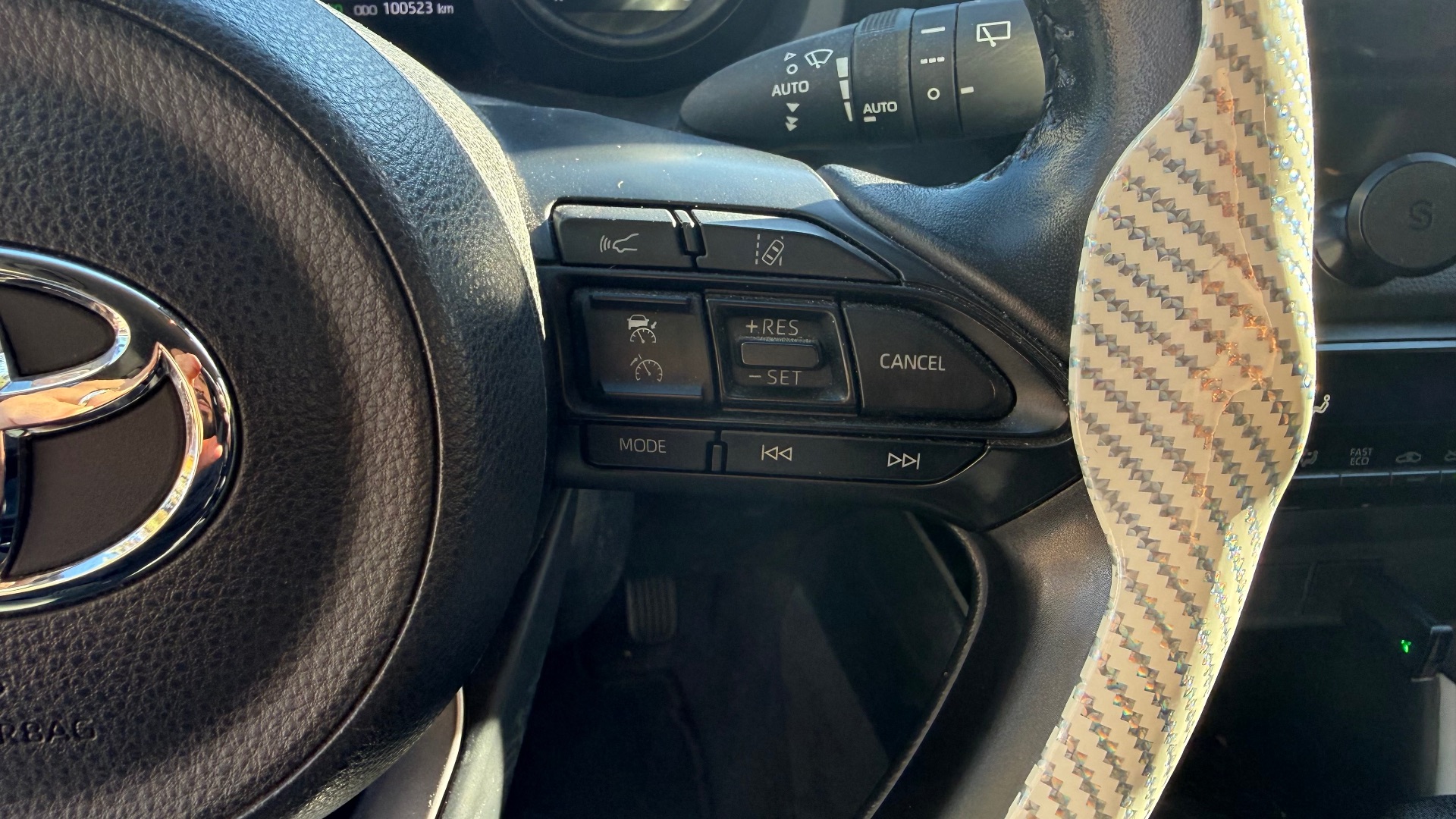 Toyota Yaris hybrid 136ch Design