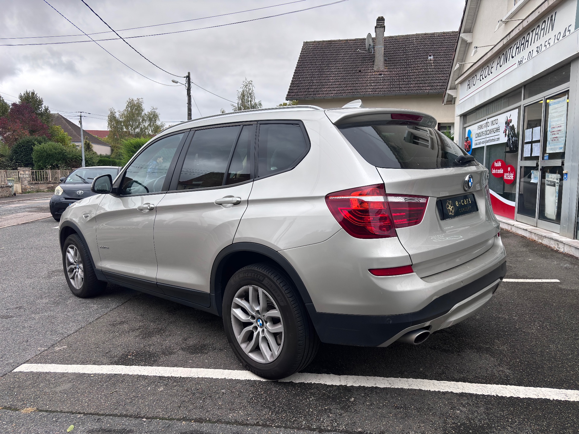 BMW X3 20d 190ch luxe