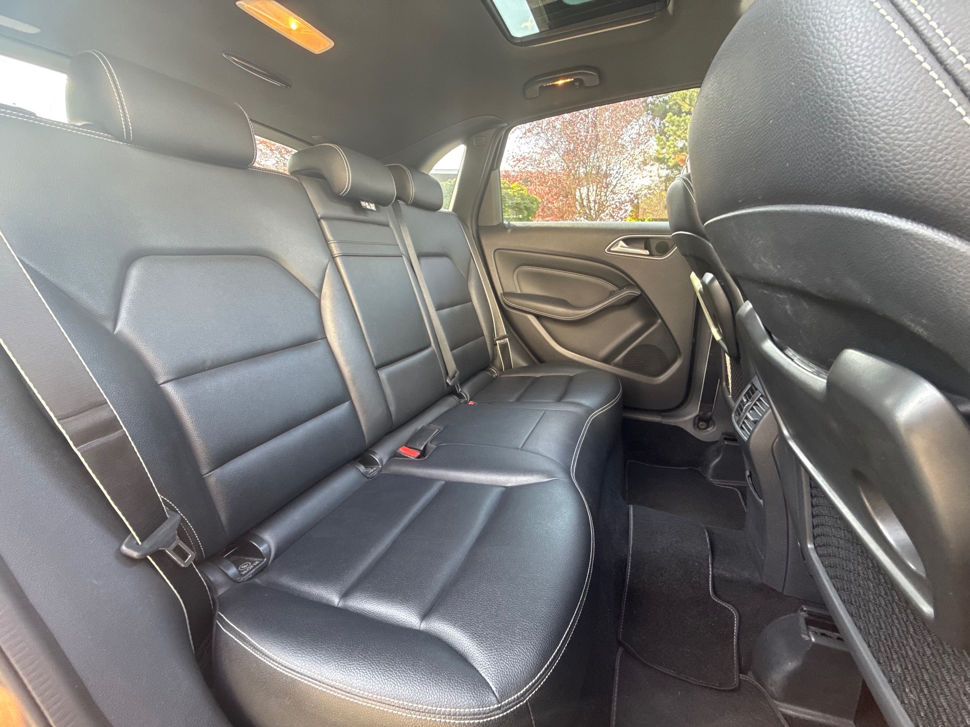 Mercedes-Benz Classe B Phase 2 180 1.6 i 122ch Starlight Edition