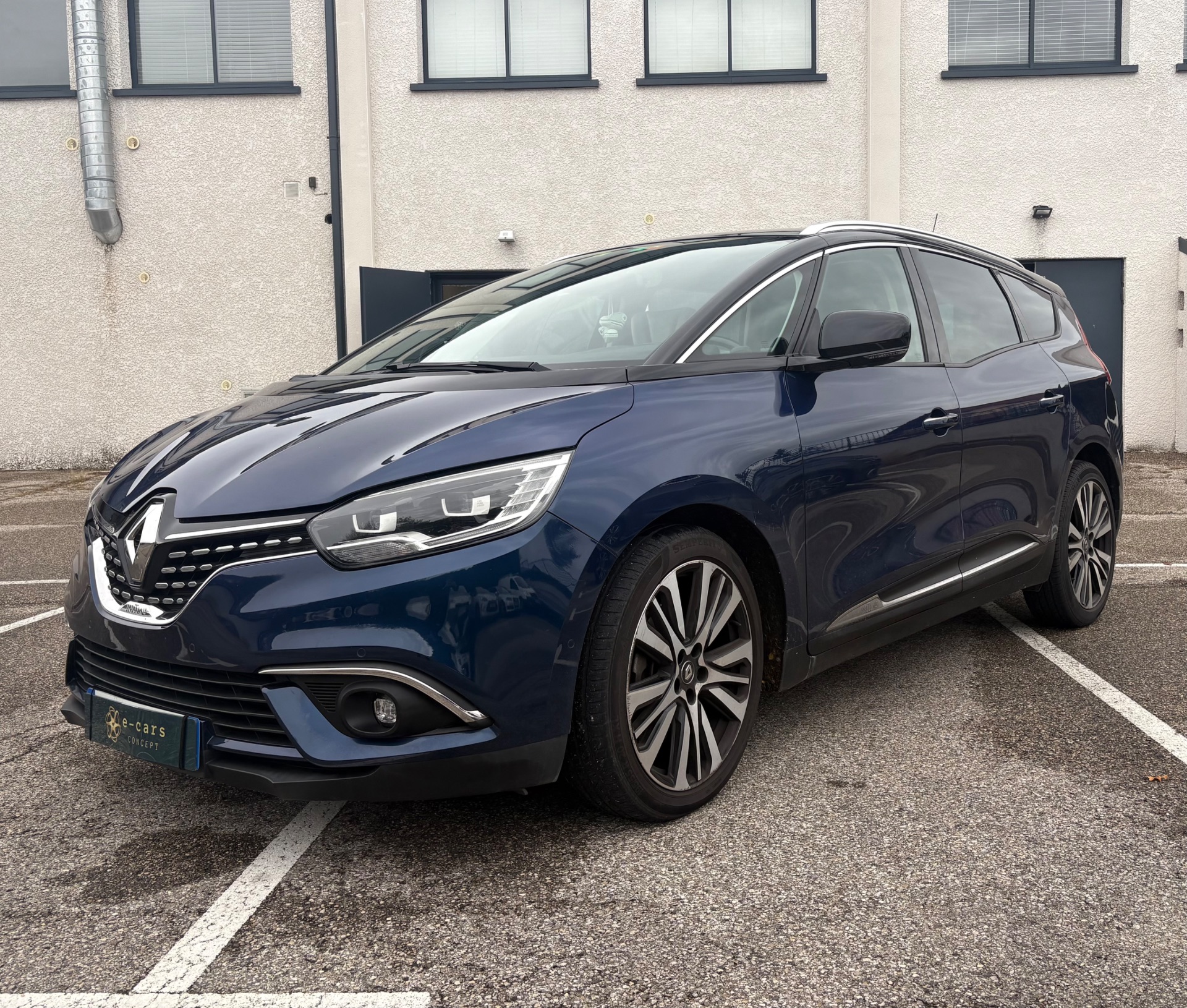 Renault Grand Scenic 1.6 DCI 160ch Initiale Paris
