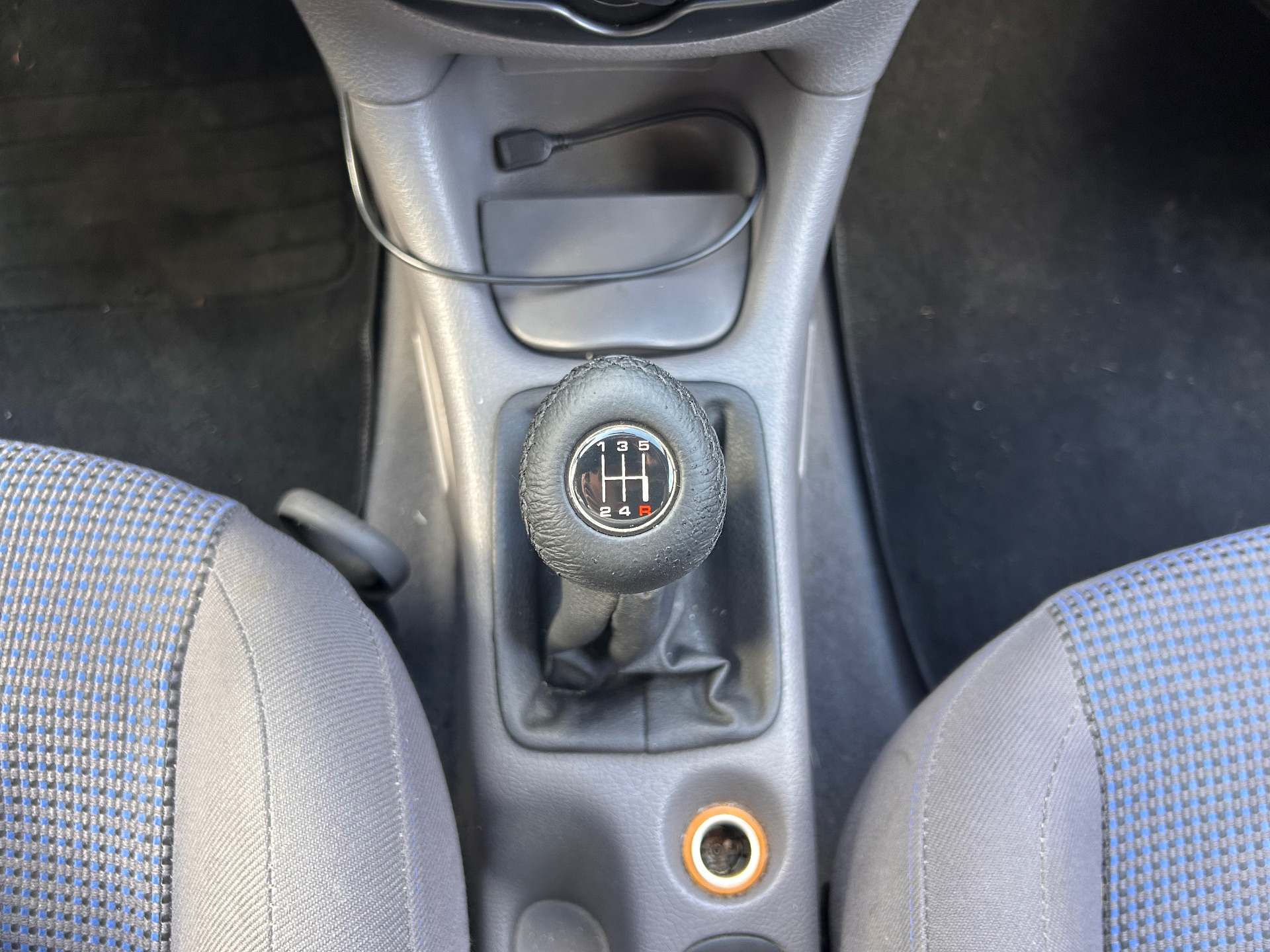 Peugeot 206 1.4 essence 75ch X line clim