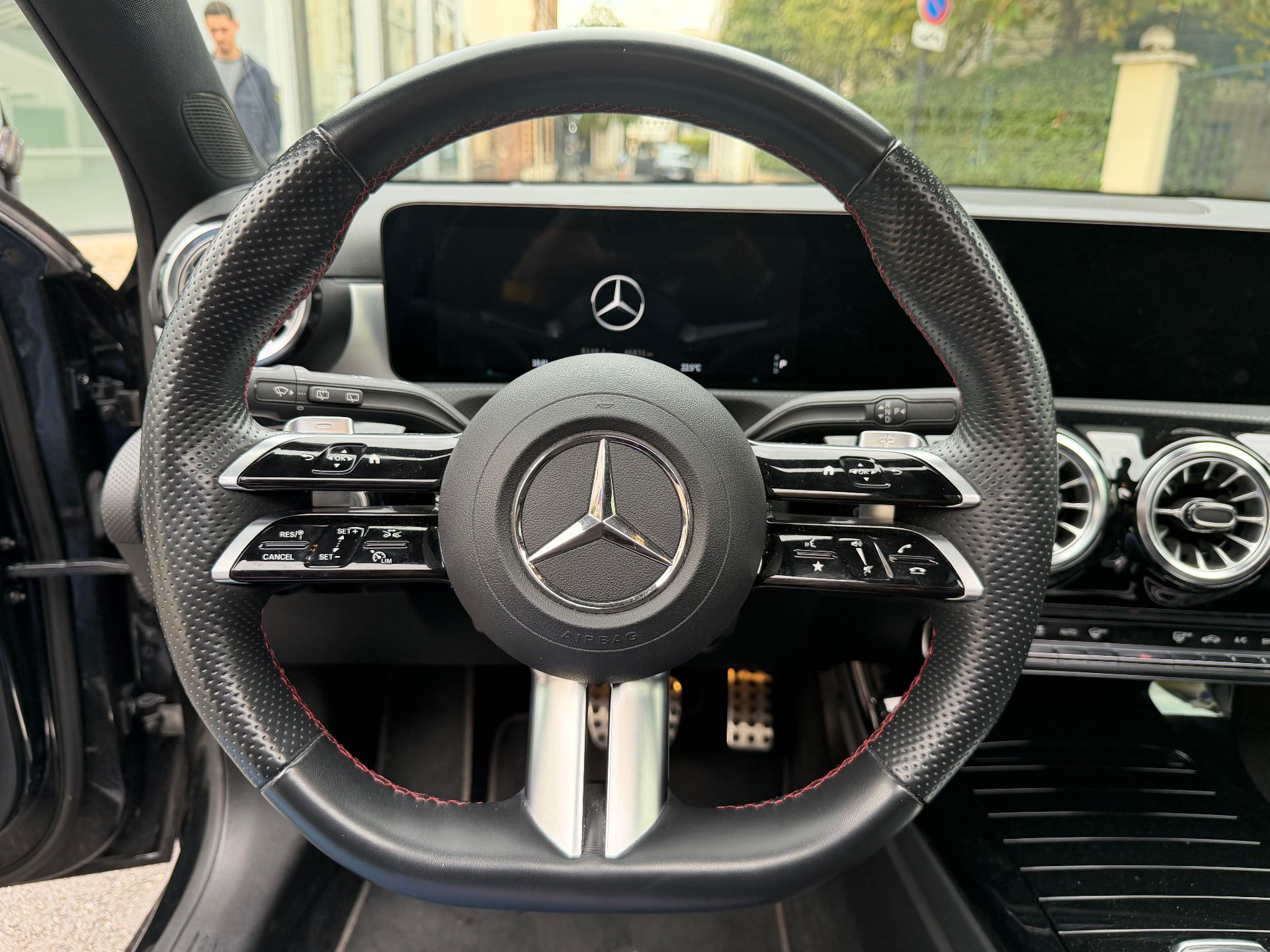 Mercedes-Benz Classe A 1.3 163ch AMG LINE