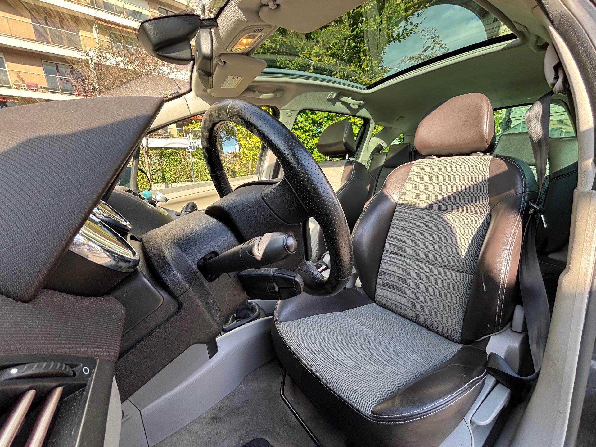 Peugeot 207 sw 1,6 hdi 120ch Premium Outdoor