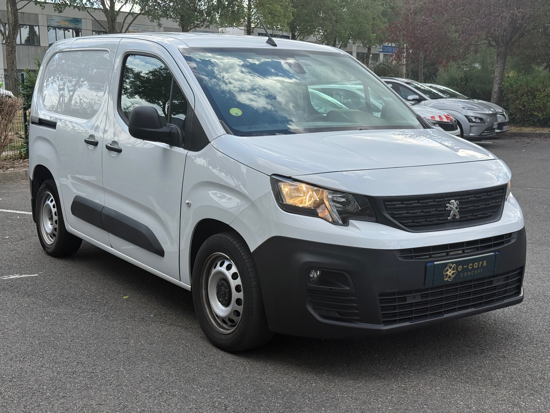 Peugeot Partner 1.5 BlueHDi 131ch Premium