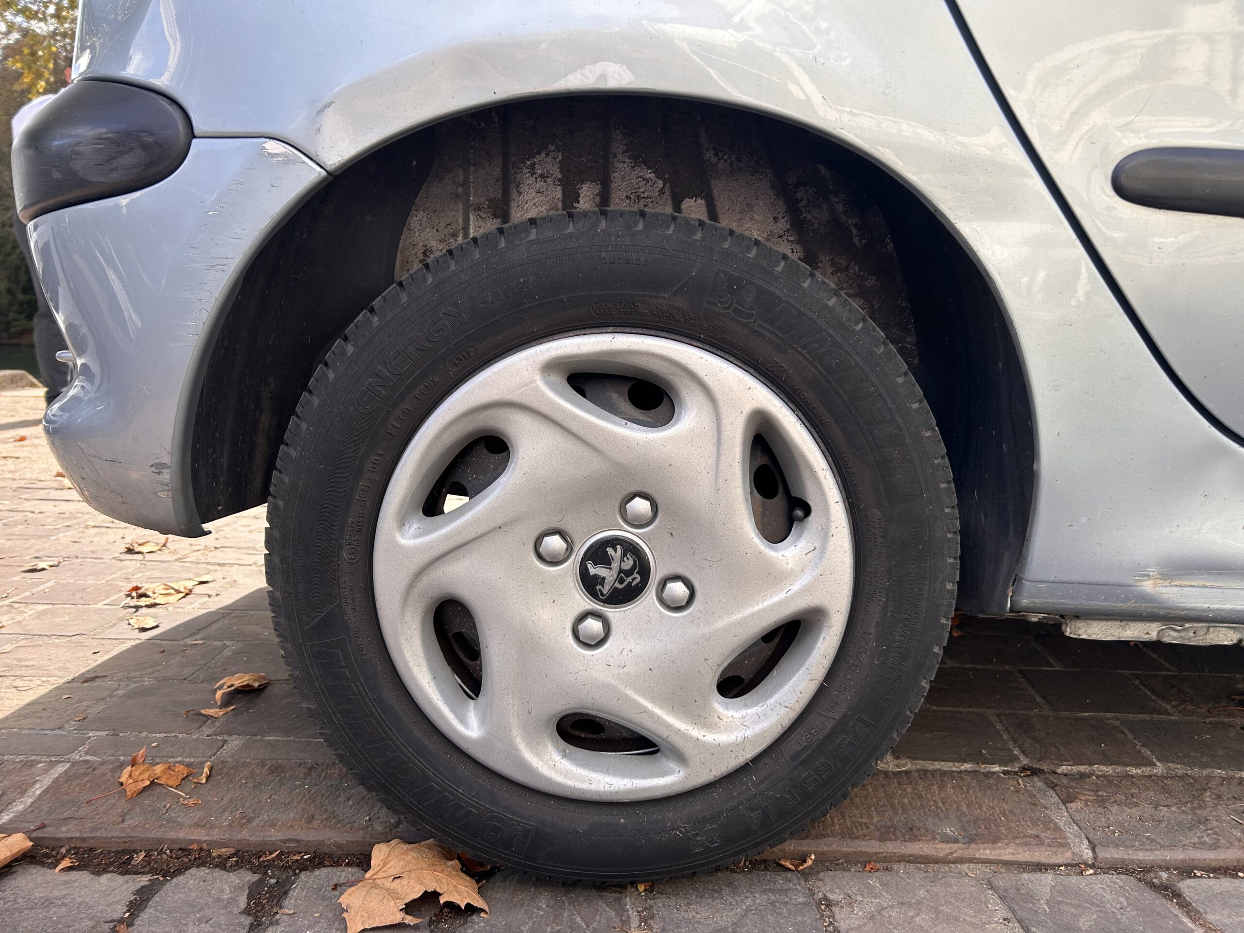 Peugeot 206 1.4 essence 75ch X line clim