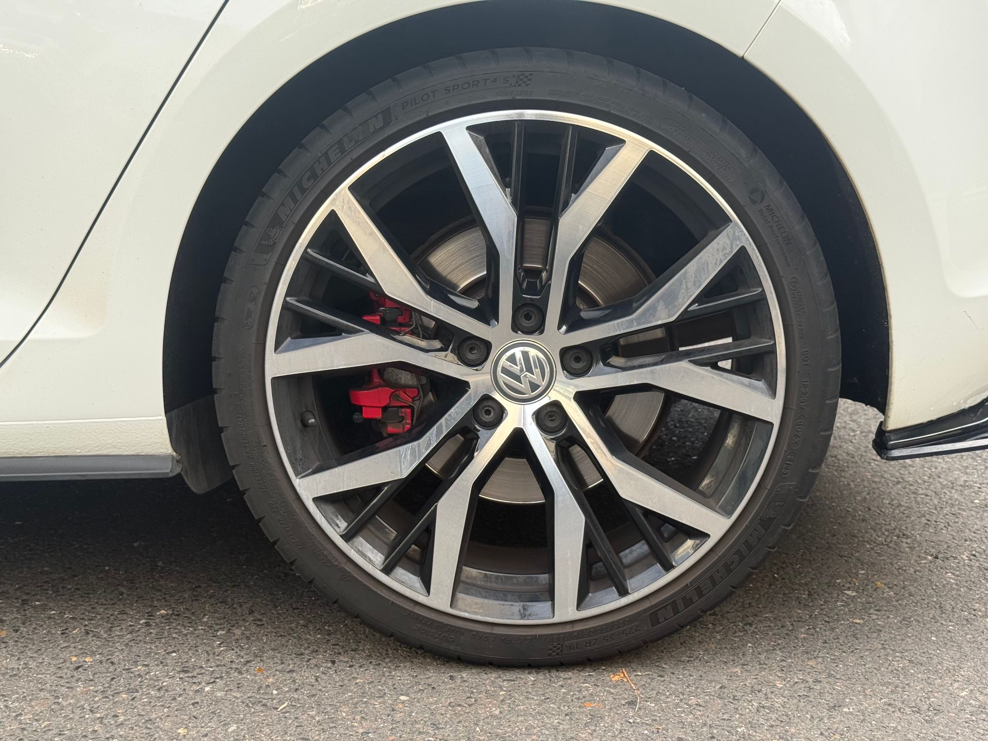 Volkswagen GOLF 7 2.0 tsi 320ch PERFORMANCE