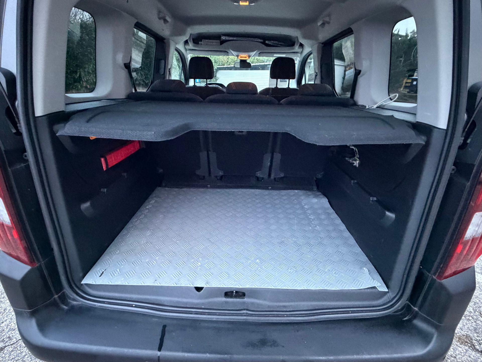 Peugeot Rifter 1.5HDI 130ch GT LINE