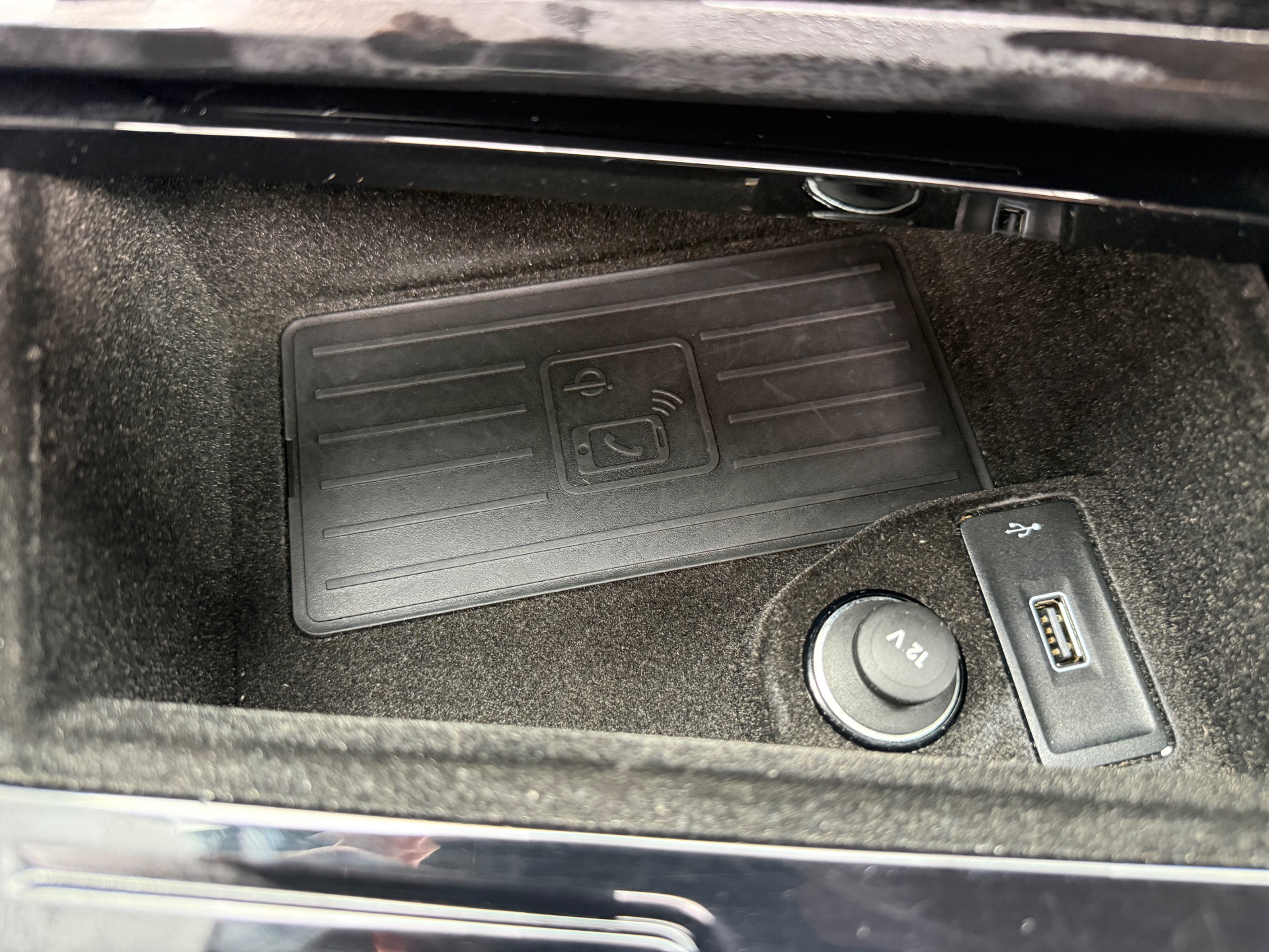 Volkswagen Touareg 3.0 TDI V6 4 MOTION 286ch R-line