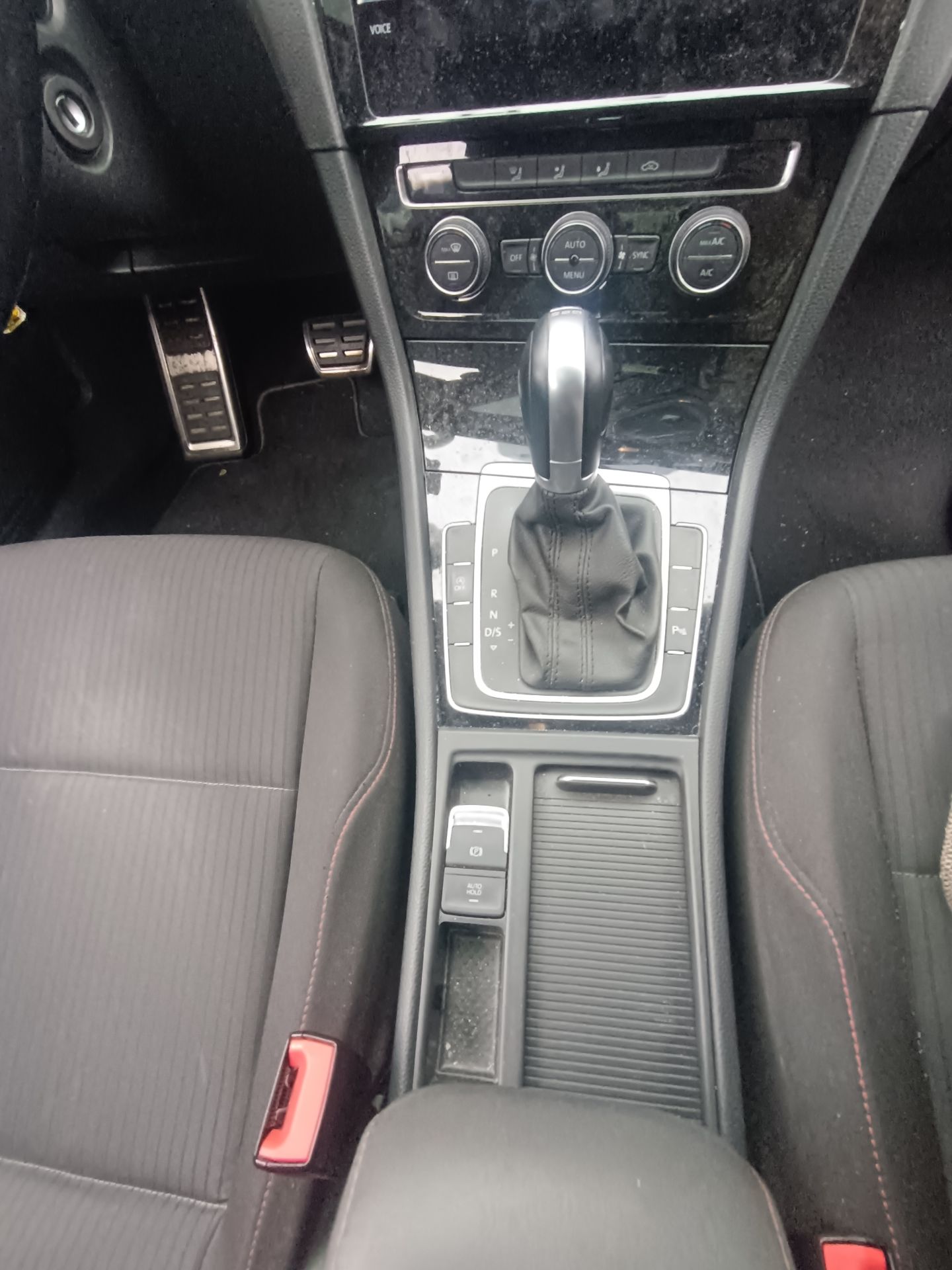 Volkswagen GOLF 7 1.6 115ch