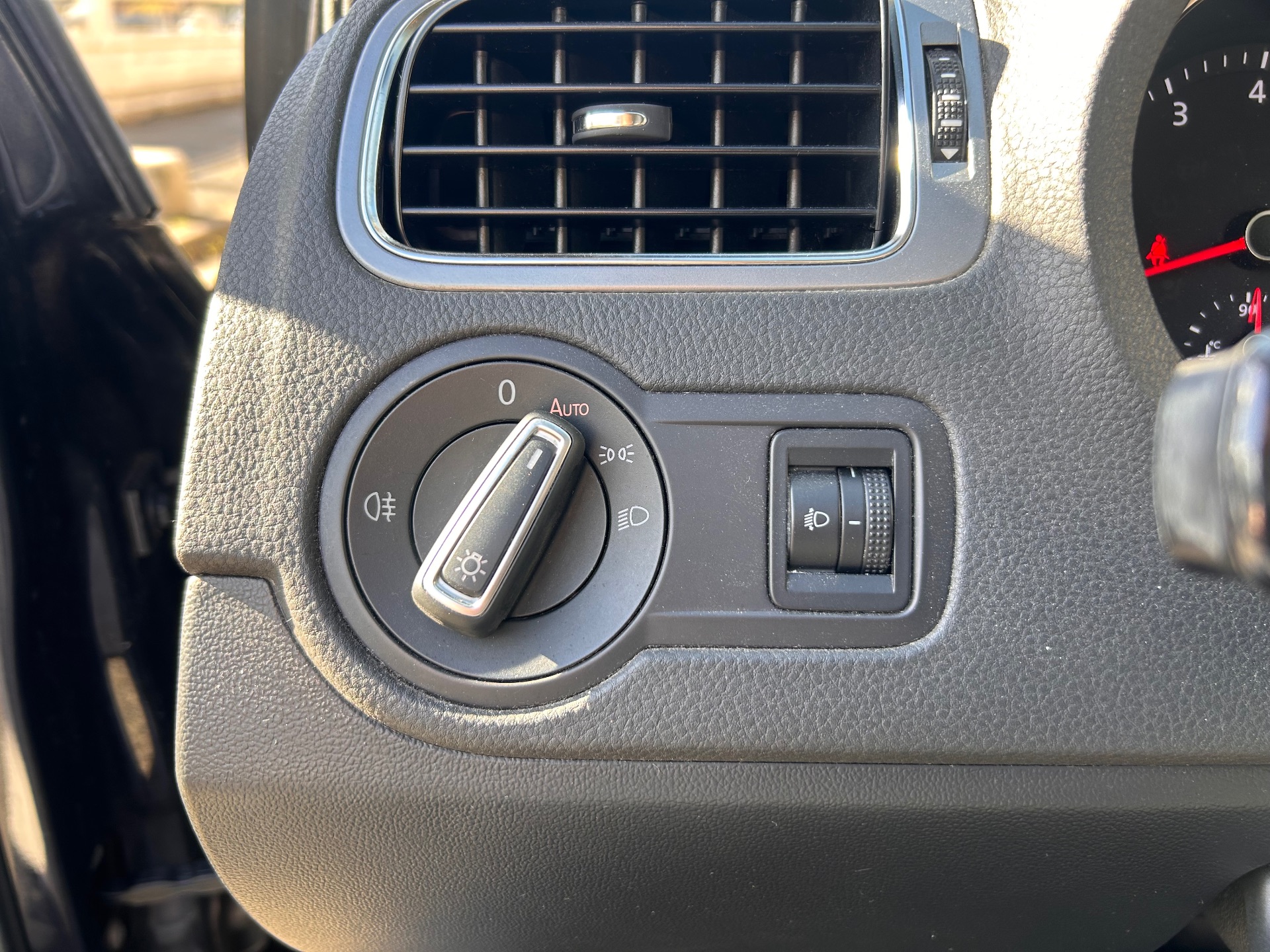 Volkswagen Polo 1.2 tsi 90ch Allstar