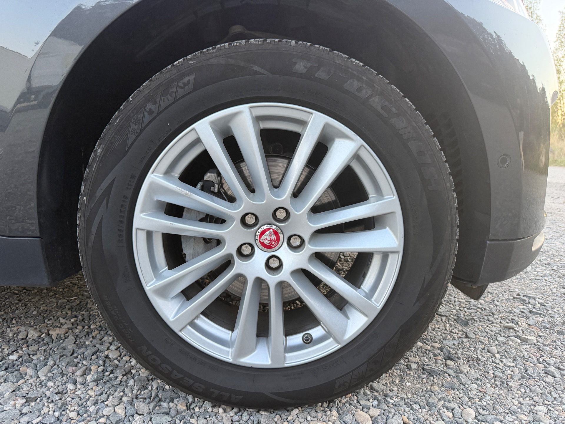 Jaguar F-Pace 2.0 D 180ch Portfolio 4X4