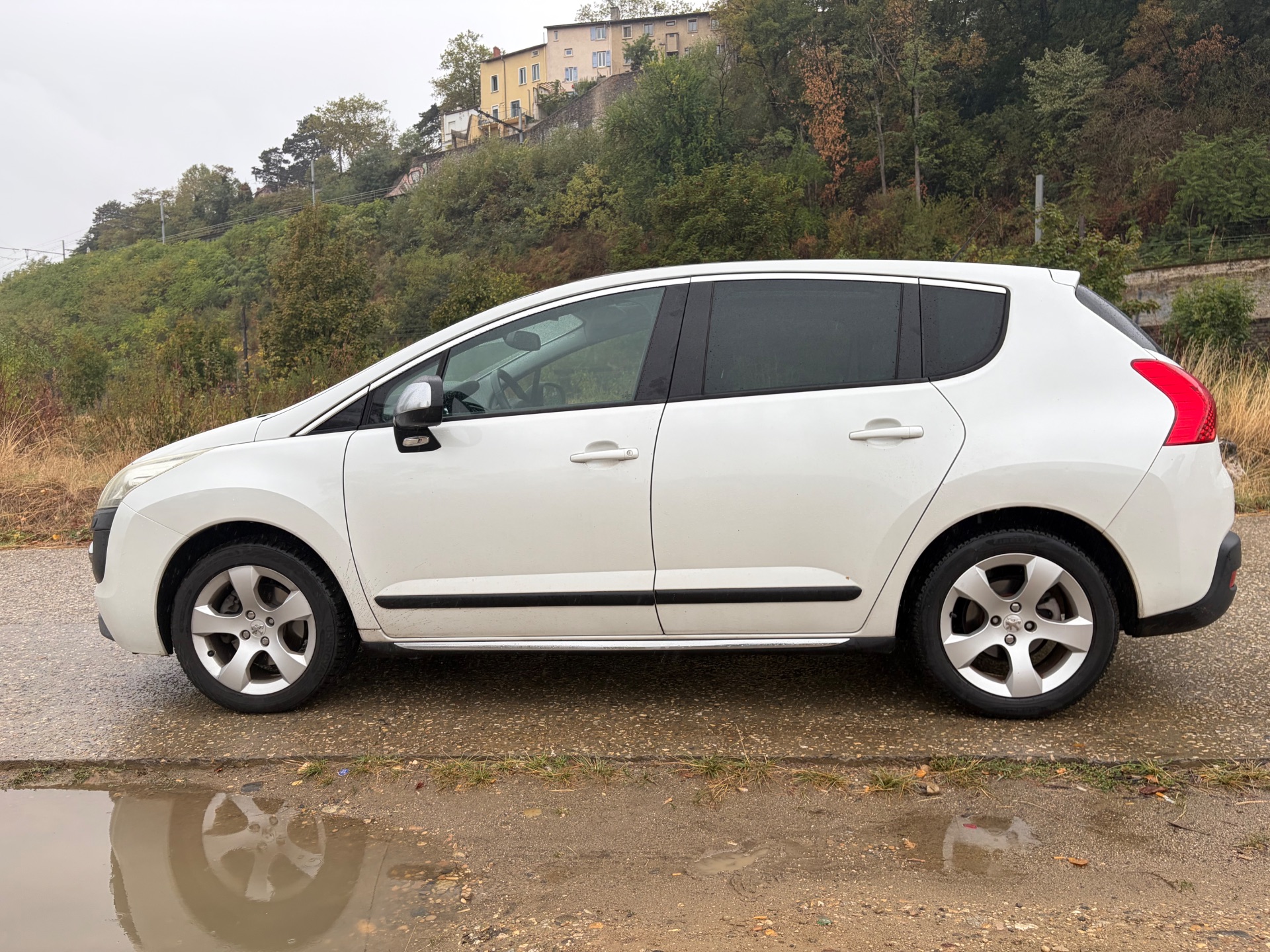 peugeot 3008 1.6thp 156ch prenium