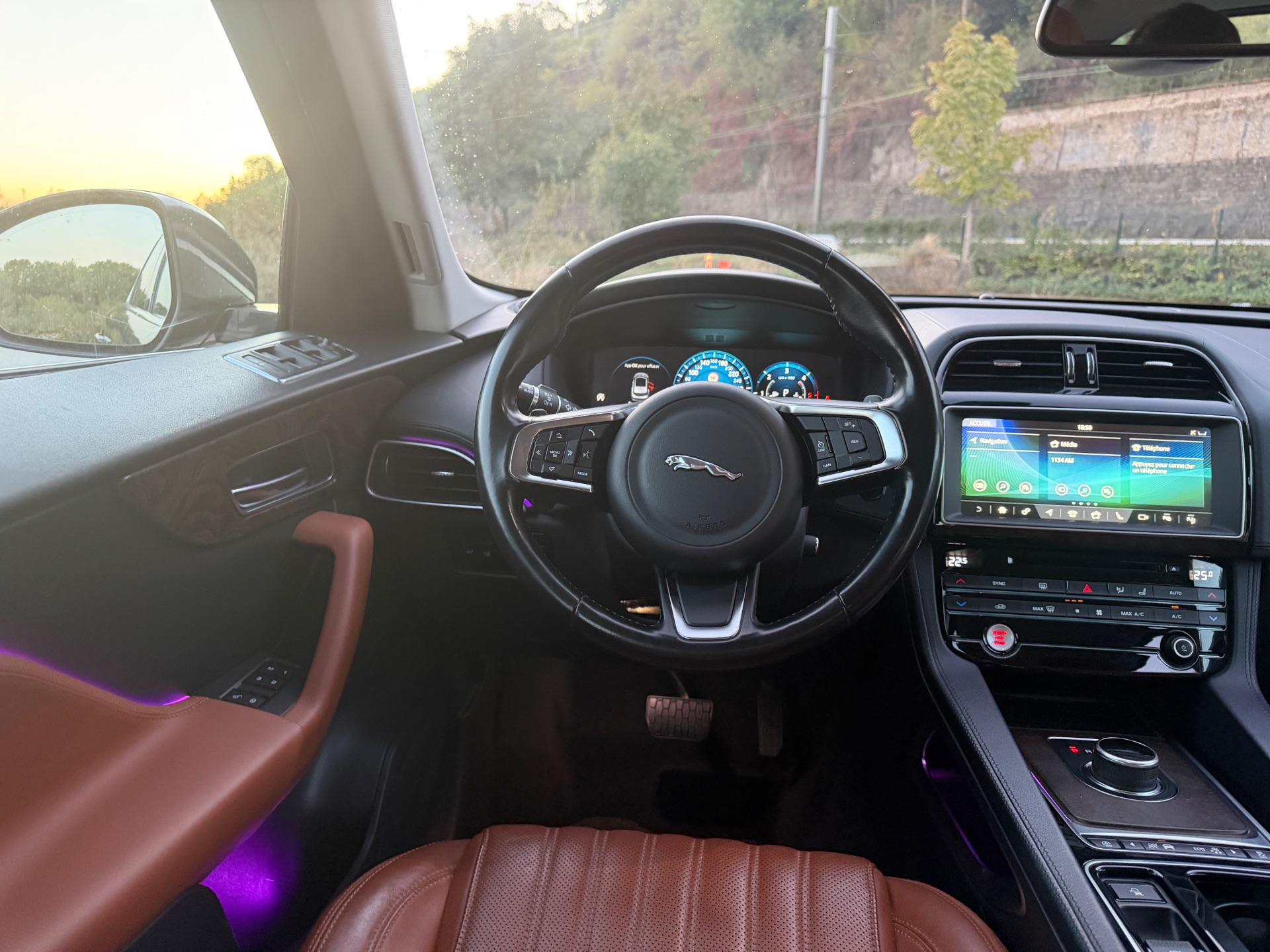 Jaguar F-Pace 2.0 D 180ch Portfolio 4X4