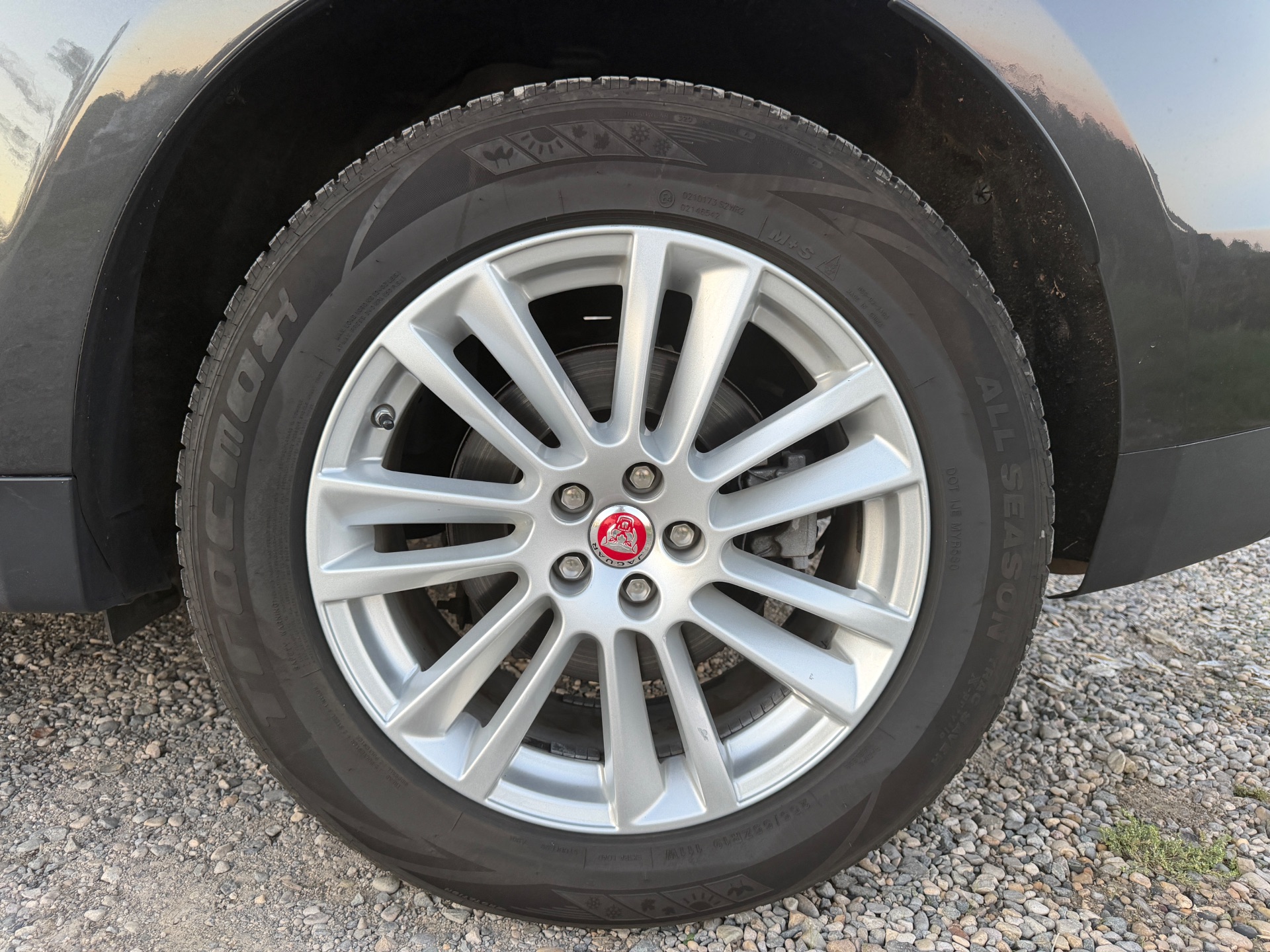 Jaguar F-Pace 2.0 D 180ch Portfolio 4X4