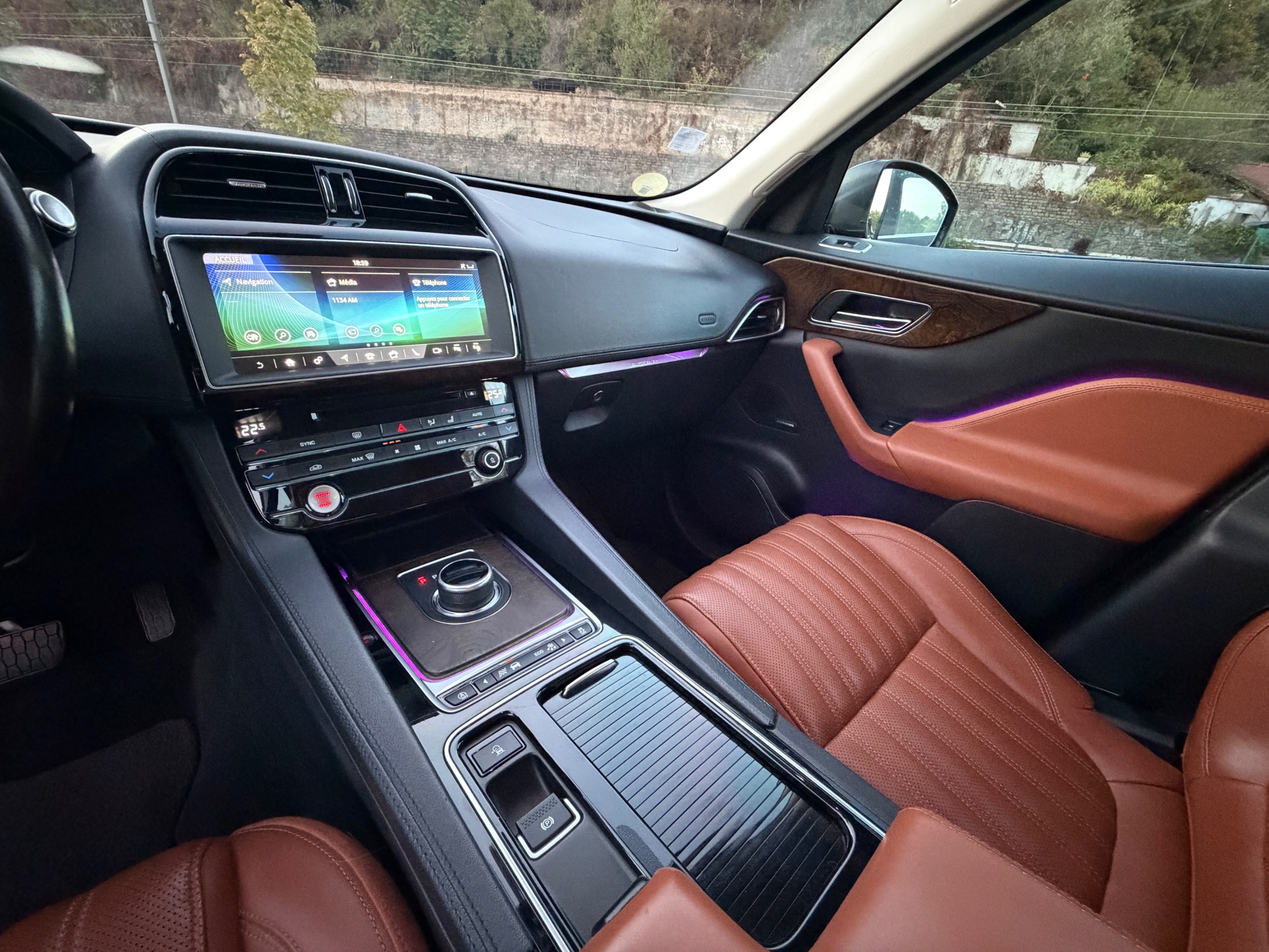 Jaguar F-Pace 2.0 D 180ch Portfolio 4X4