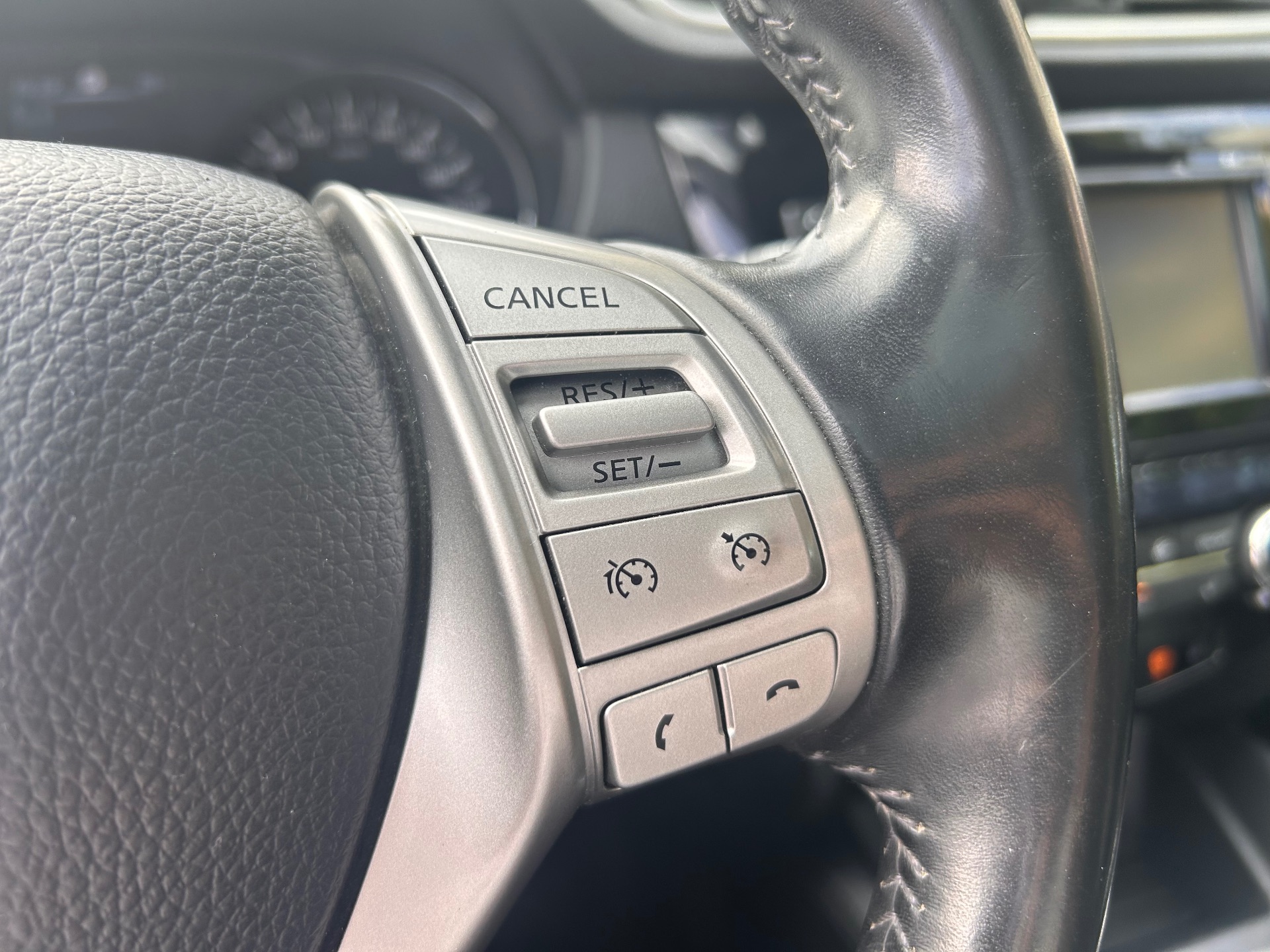 Nissan Quashqai 1.2 dig 115ch techna