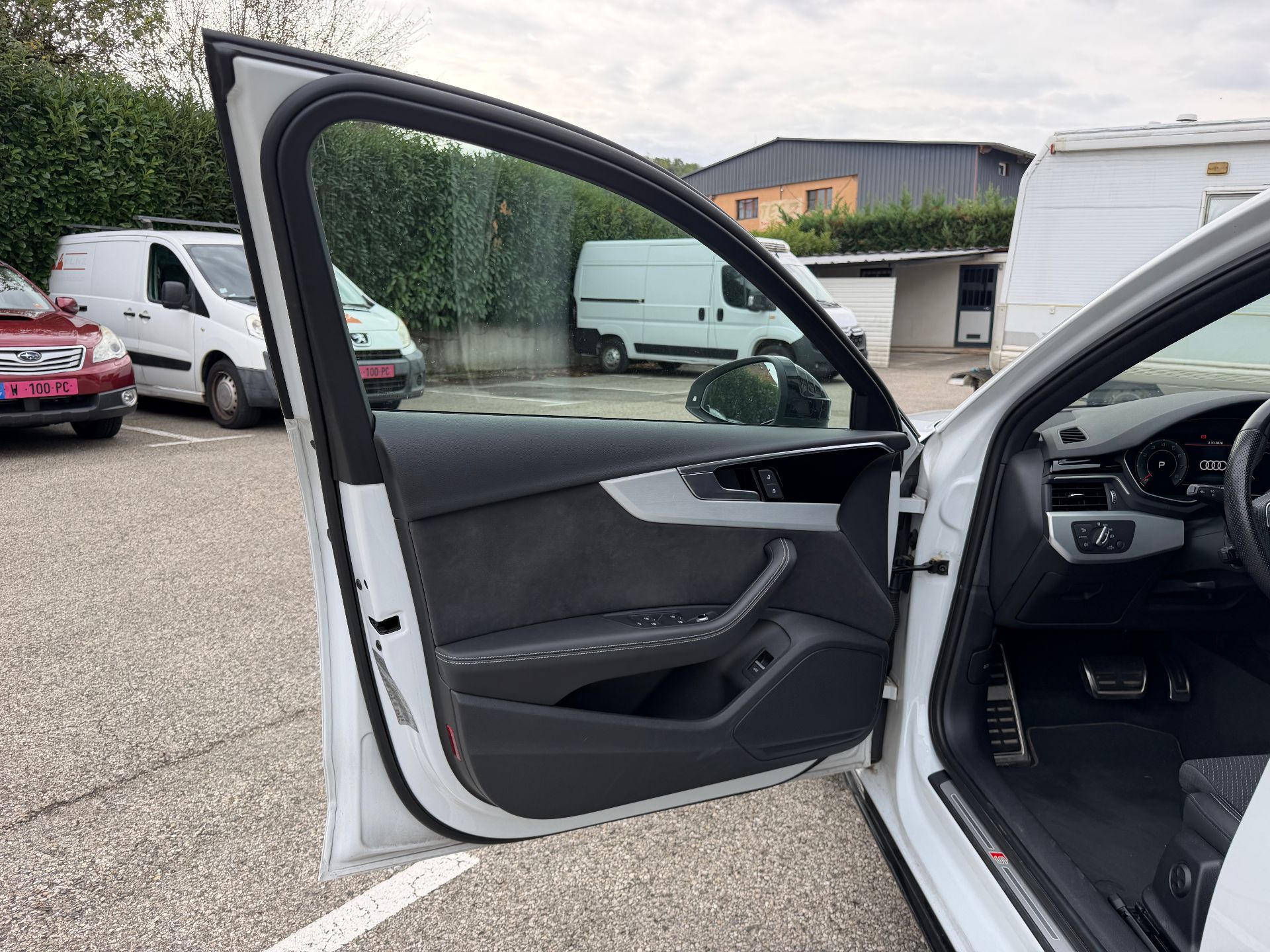 Audi A4 40 TFSI 204ch QUATTRO S-LINE S-TRONIC
