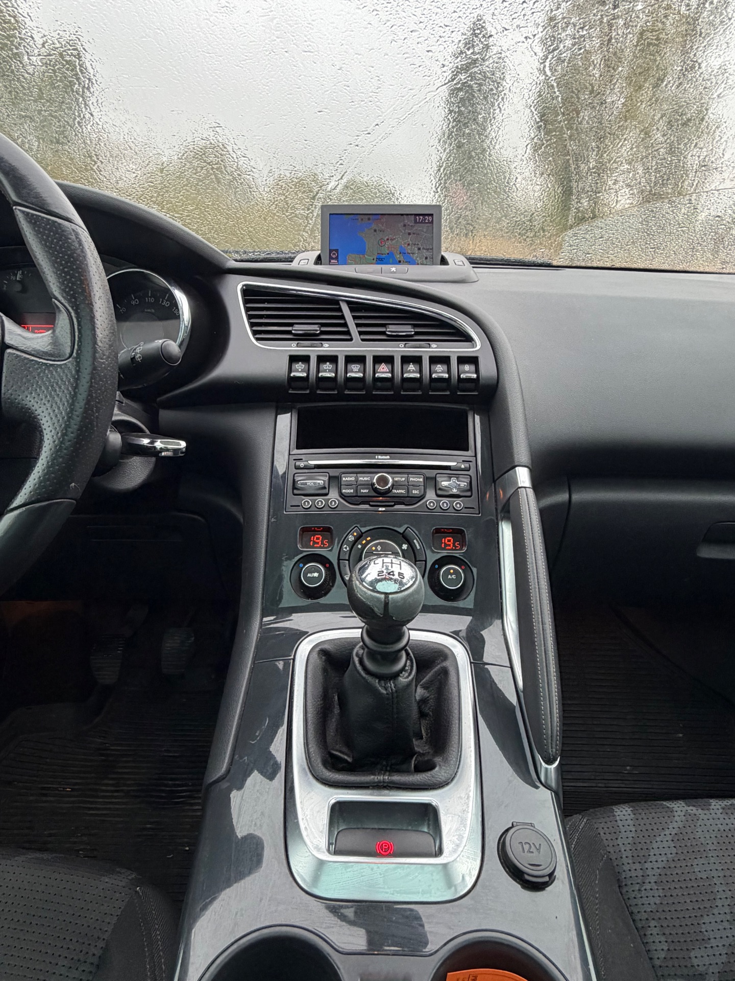 peugeot 3008 1.6thp 156ch prenium