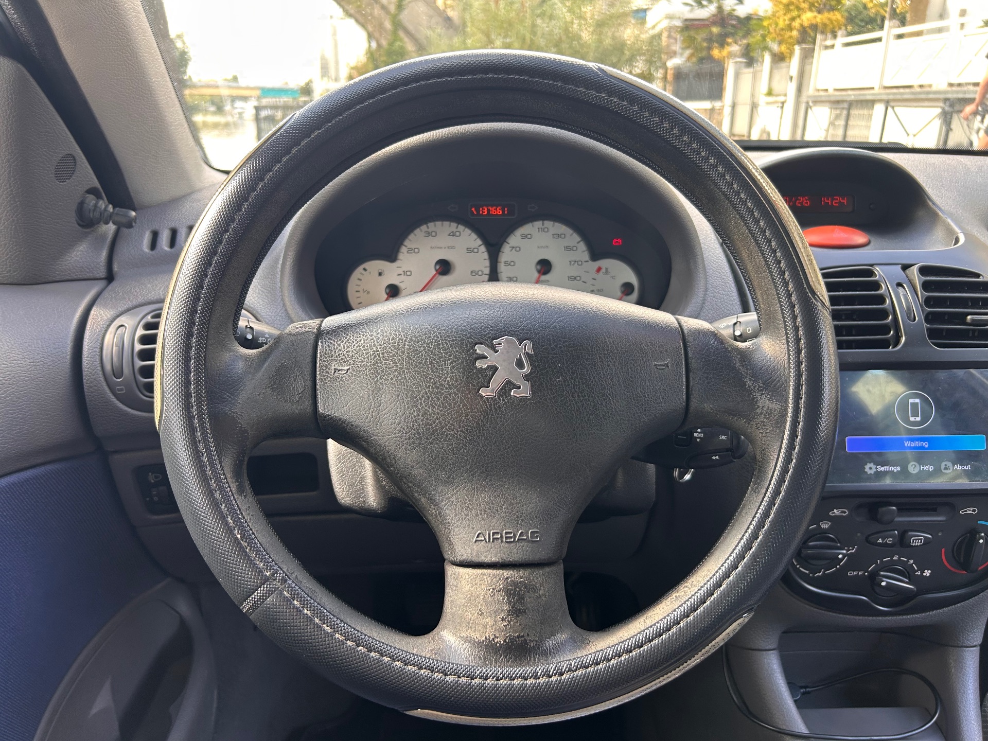 Peugeot 206 1.4 essence 75ch X line clim