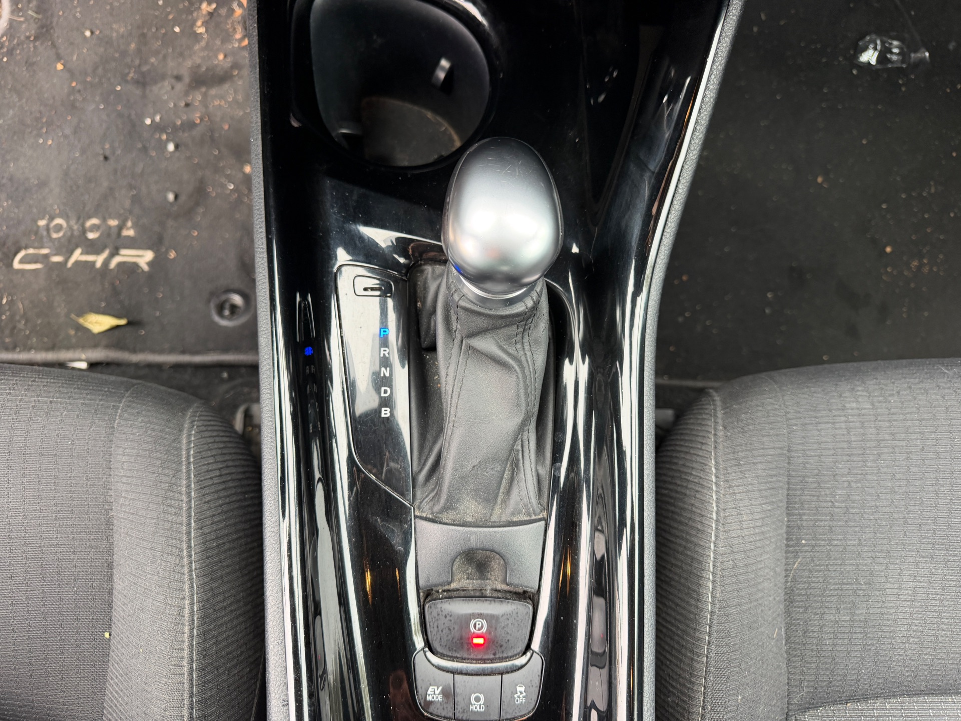 Toyota C-HR 1,8i Hybrid 122ch Edition