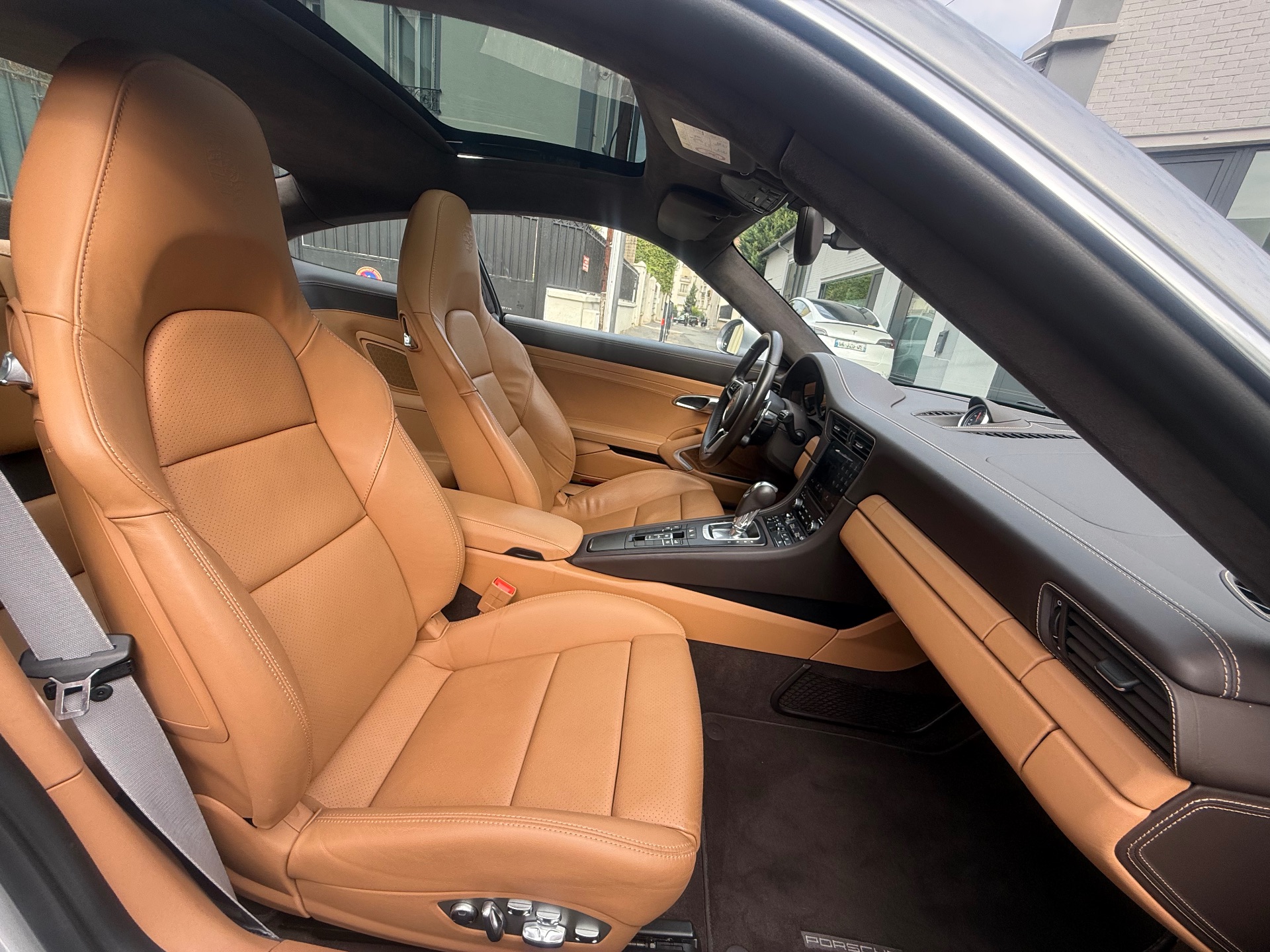 Porsche 911 4S 3.0 flat- 6 biturbo 420ch