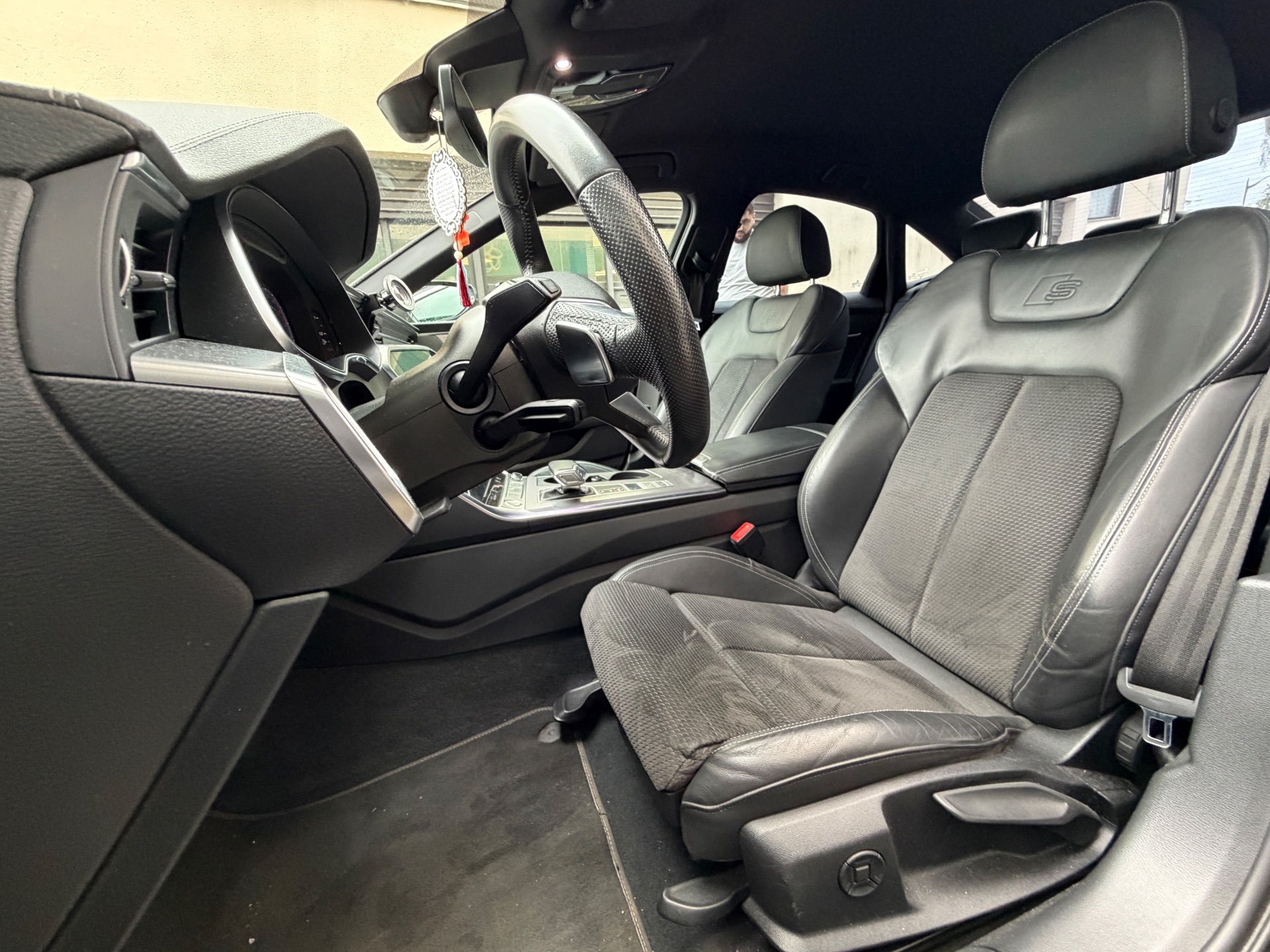 Audi A6 2.0 50 TFSIe 299ch “S Line”