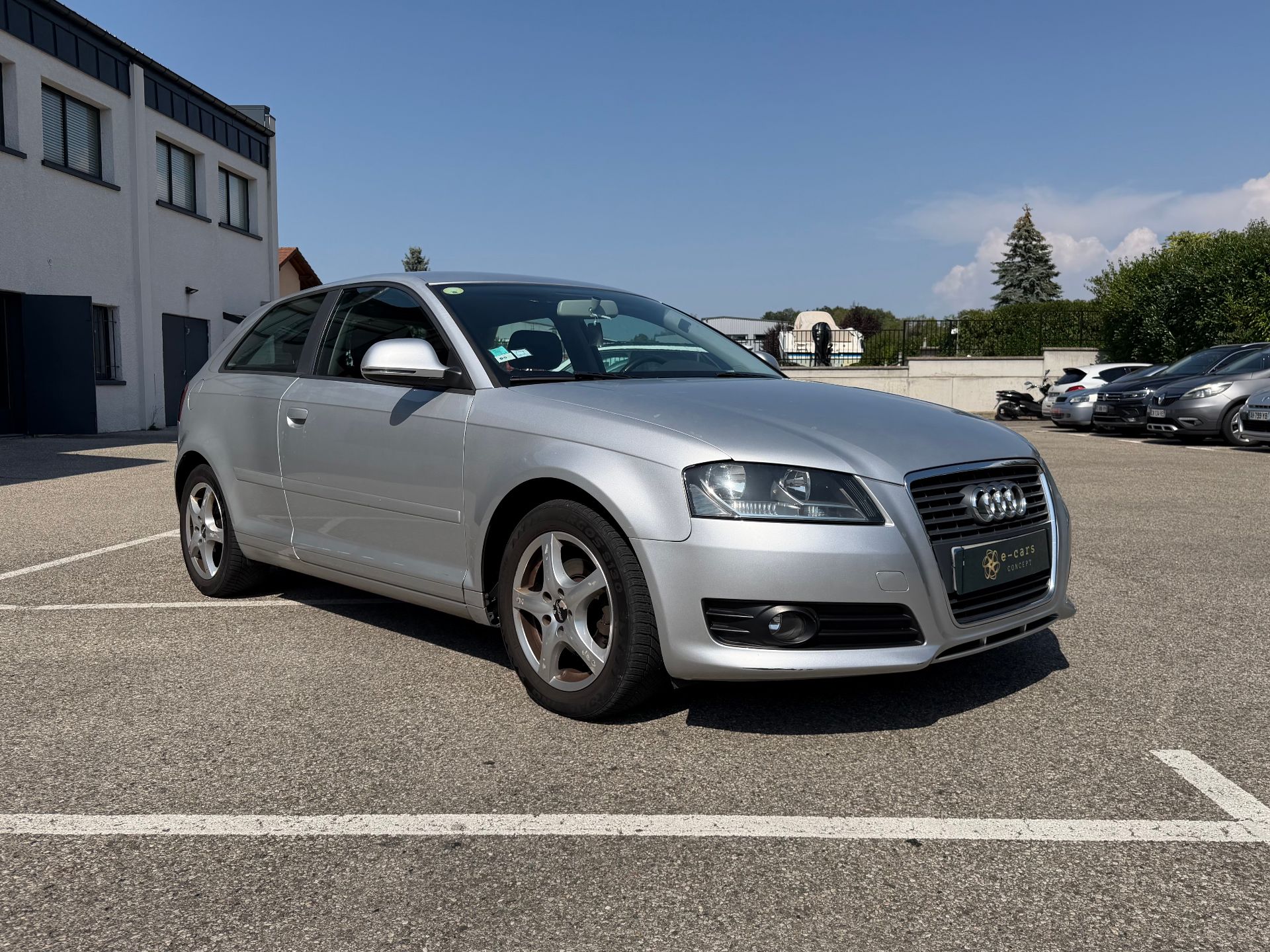 Audi A3 1.6 tdi 105ch AMBITION