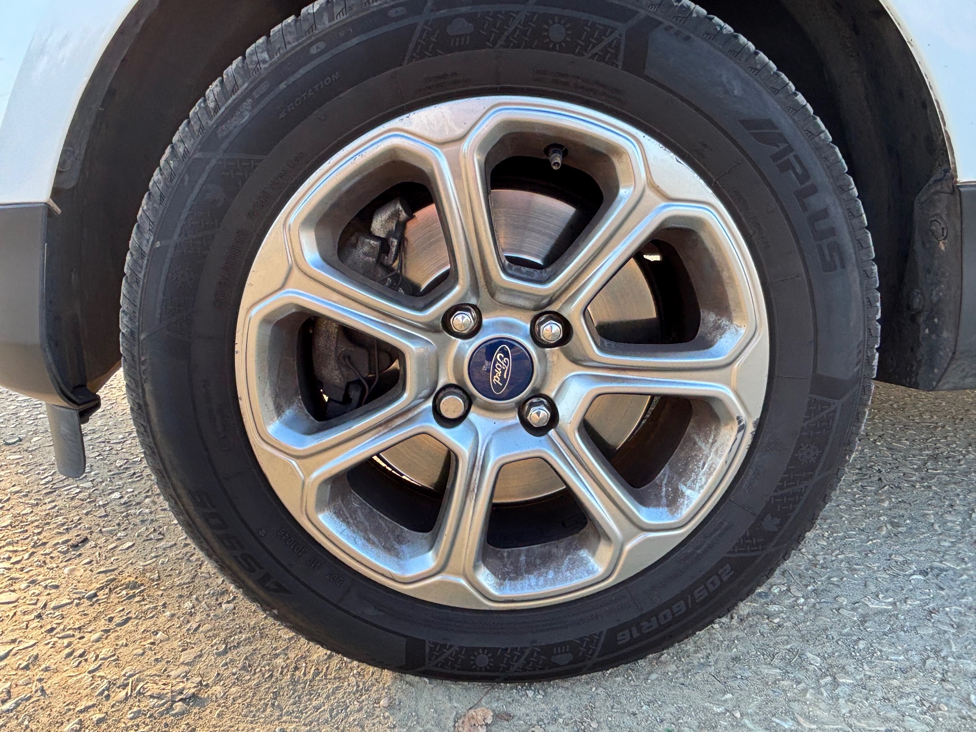 FORD ECOSPORT 1.0 ecoboost 125ch titanium