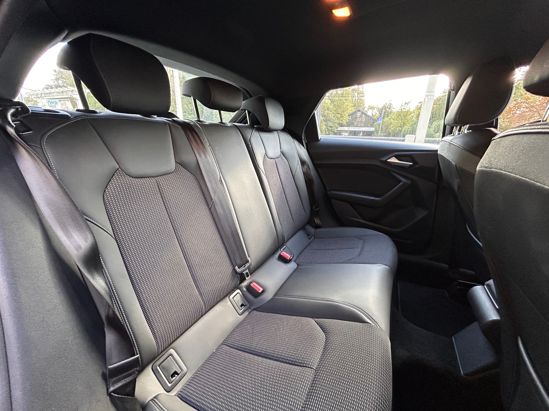 Audi A1 110ch s line