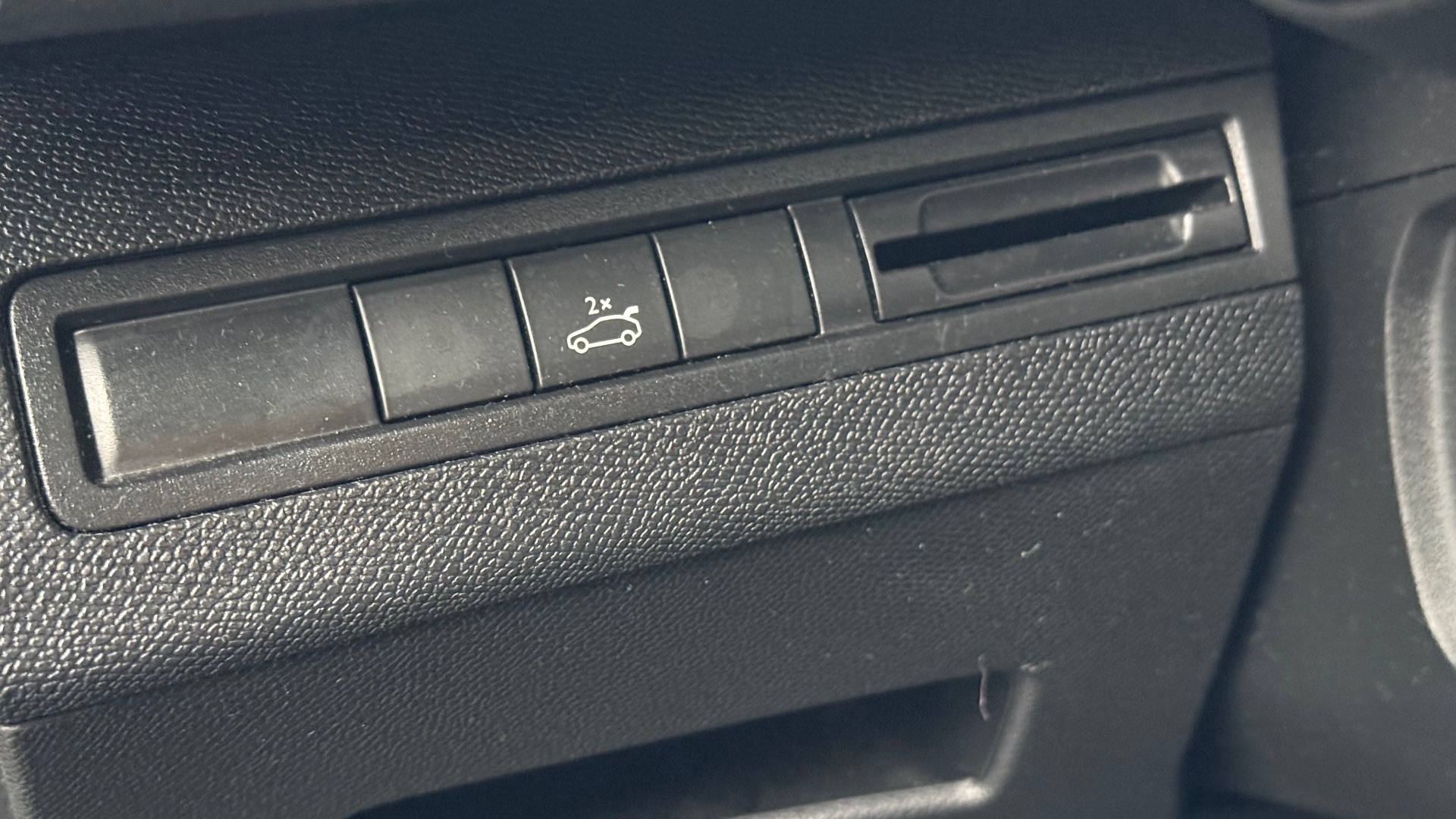Peugeot 5008 1.6 Puretech 130ch Allure Business