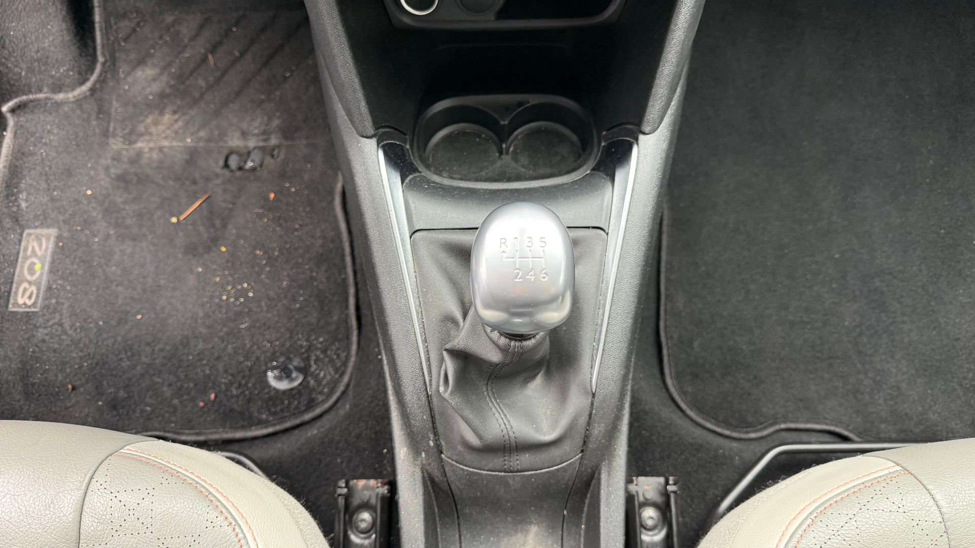 Peugeot 208 1.2 puretech Allure