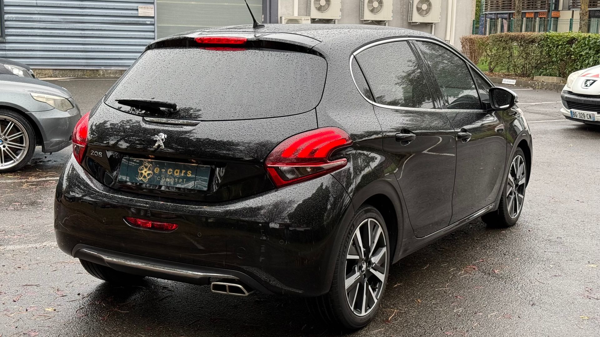 Peugeot 208 1.2 puretech Allure