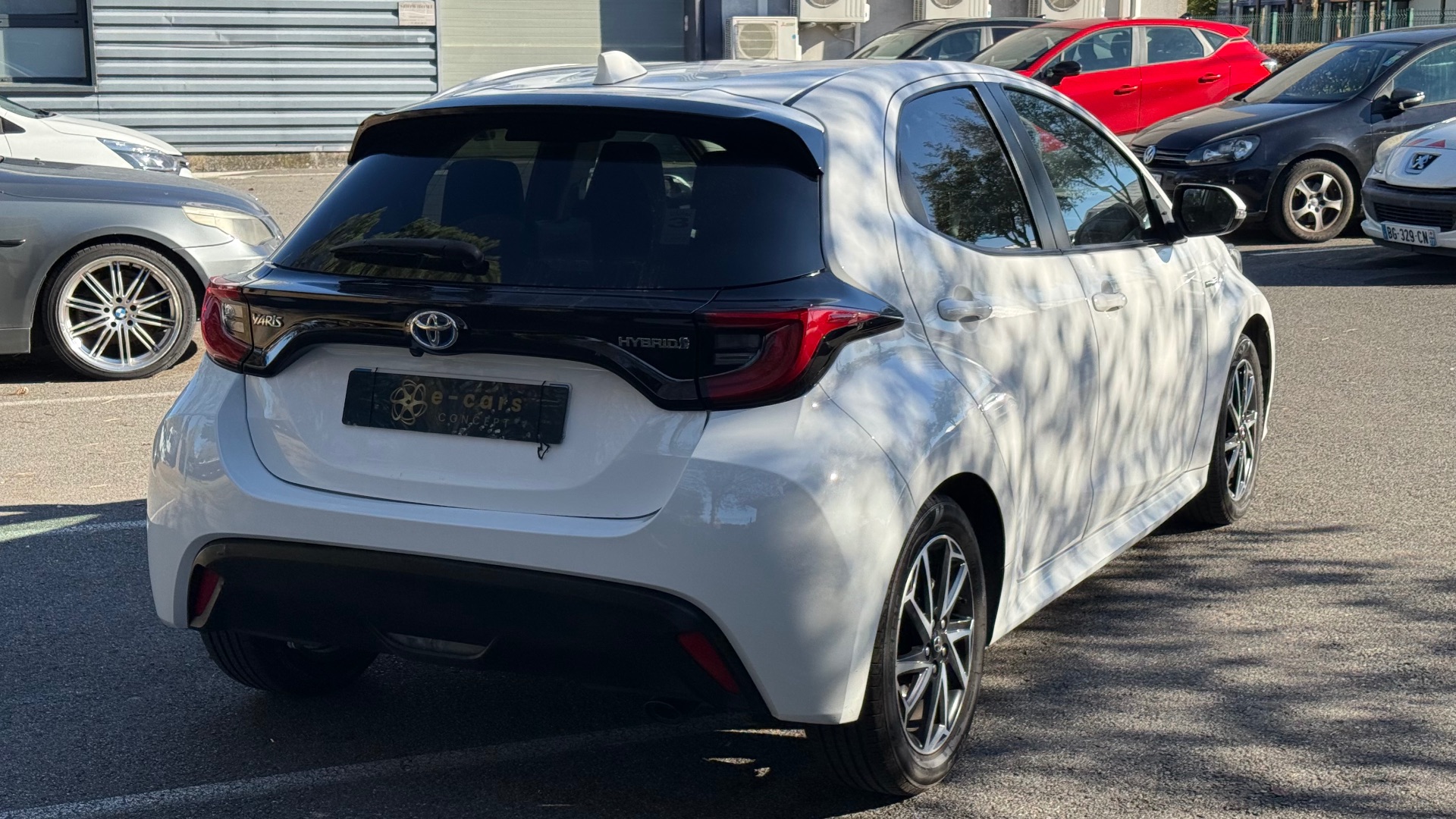 Toyota Yaris hybrid 136ch Design