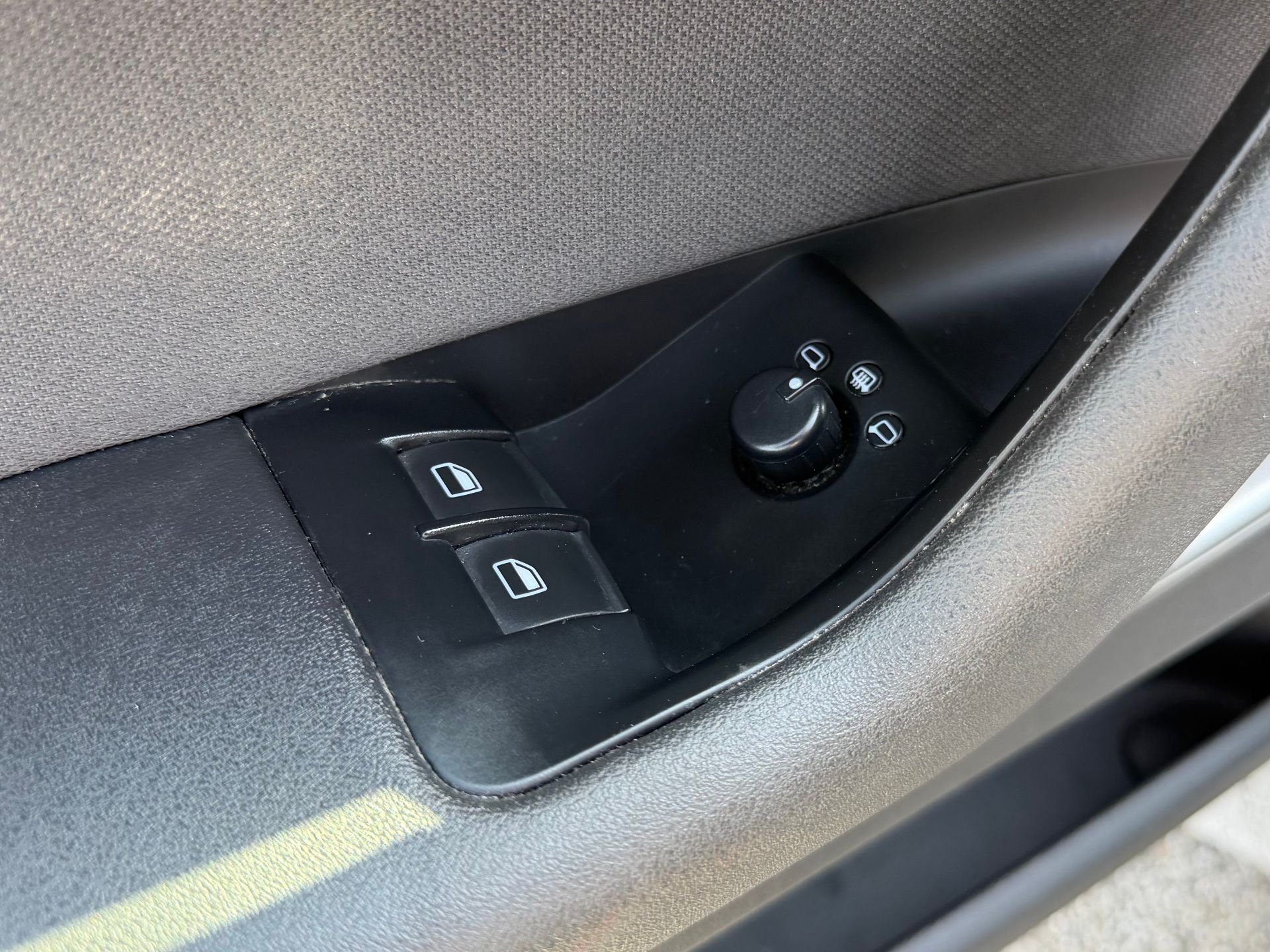 Audi A3 1.6 tdi 105ch AMBITION
