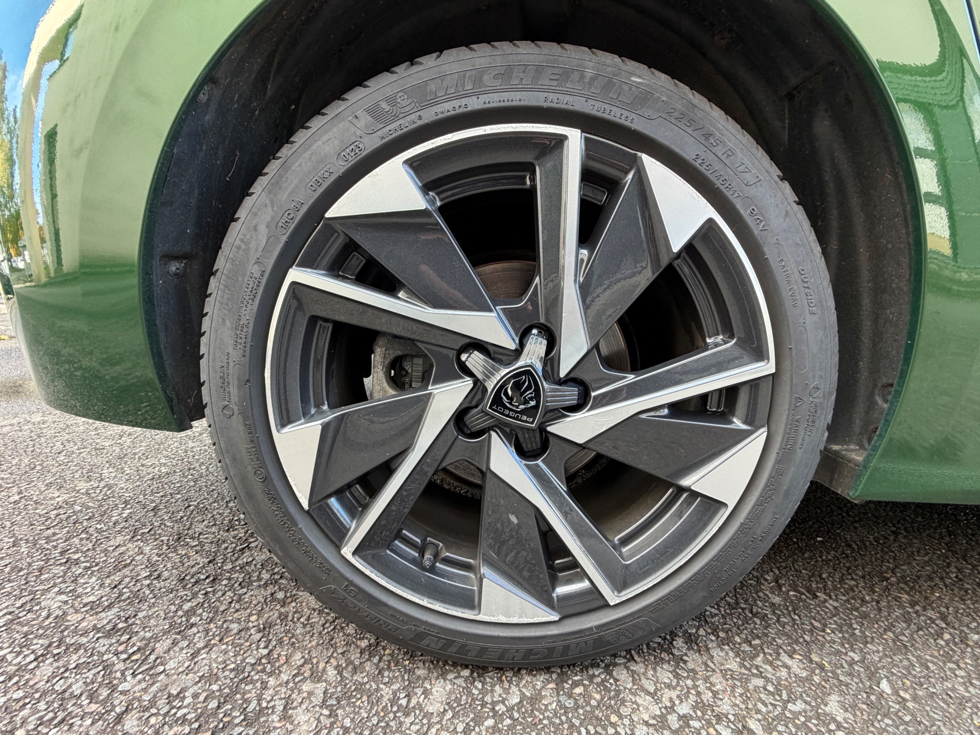Peugeot 308 1.2 Puretech 130ch “Allure Pack”