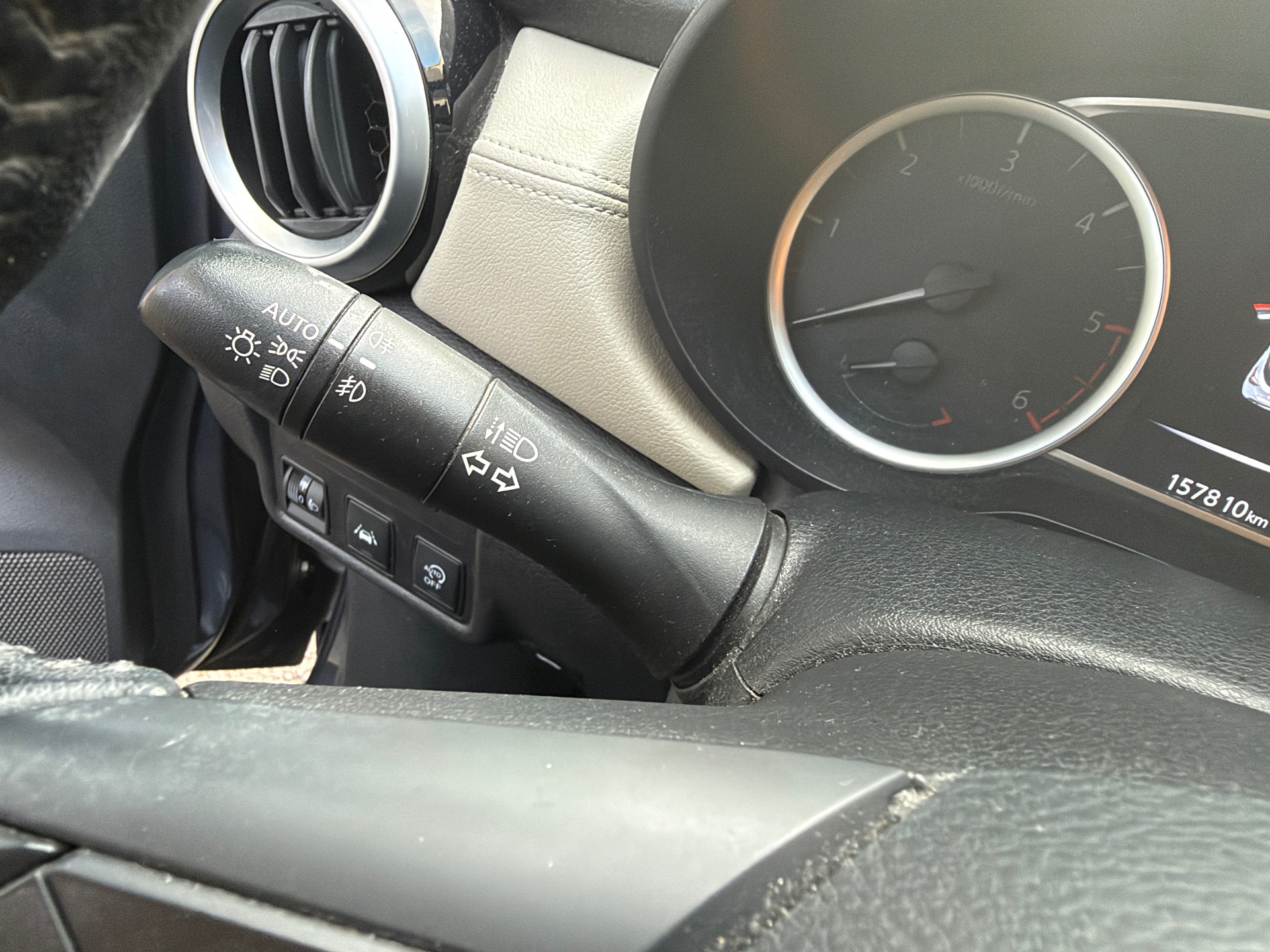 Nissan Micra 1.5 dCi 90ch “Tekna”