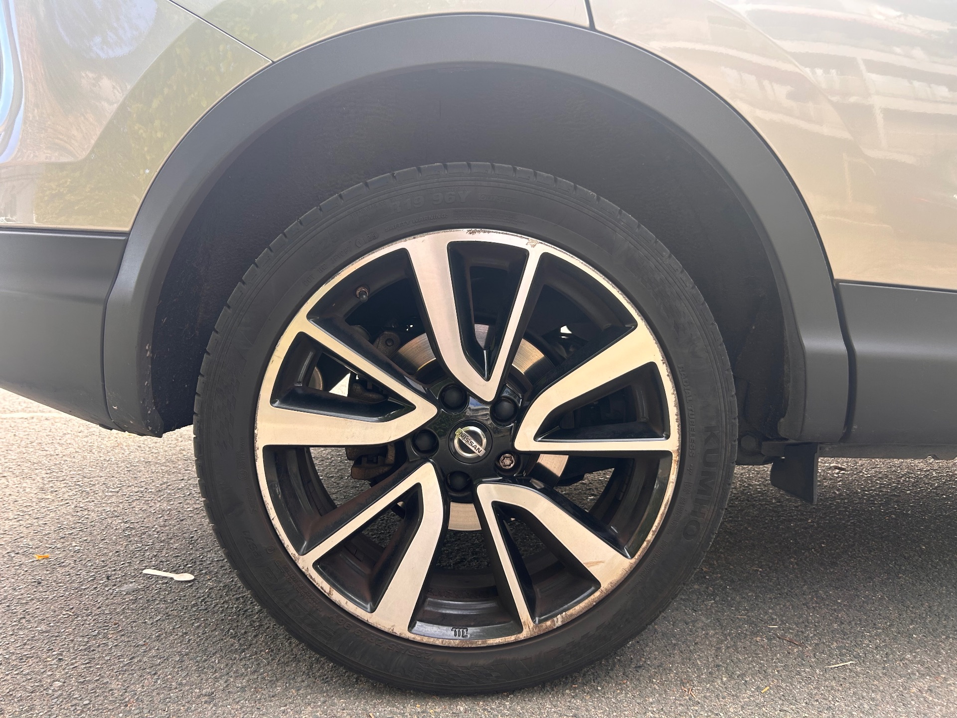 Nissan Quashqai 1.2 dig 115ch techna