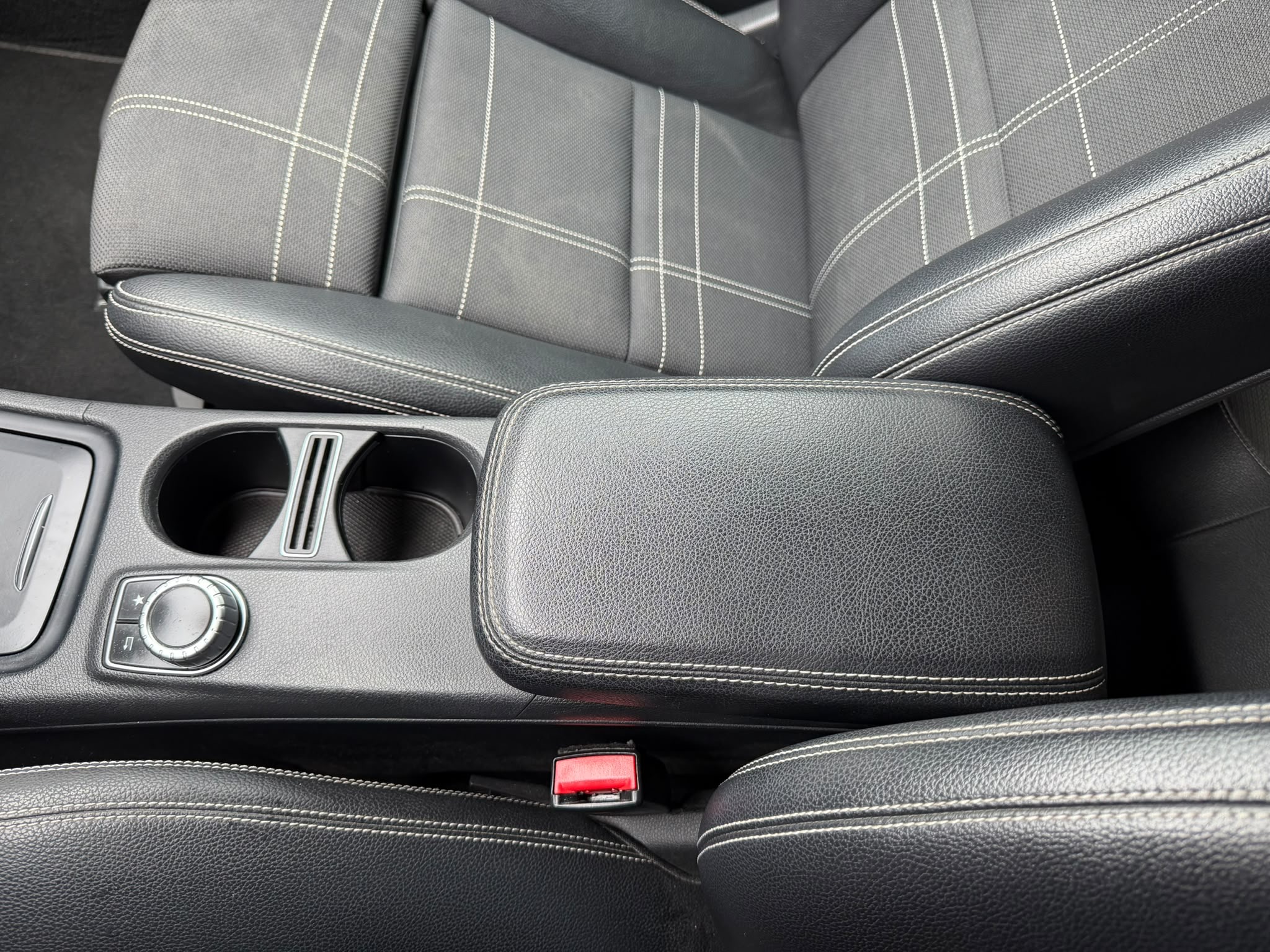 Mercedes-Benz GLA 220 D 177ch business