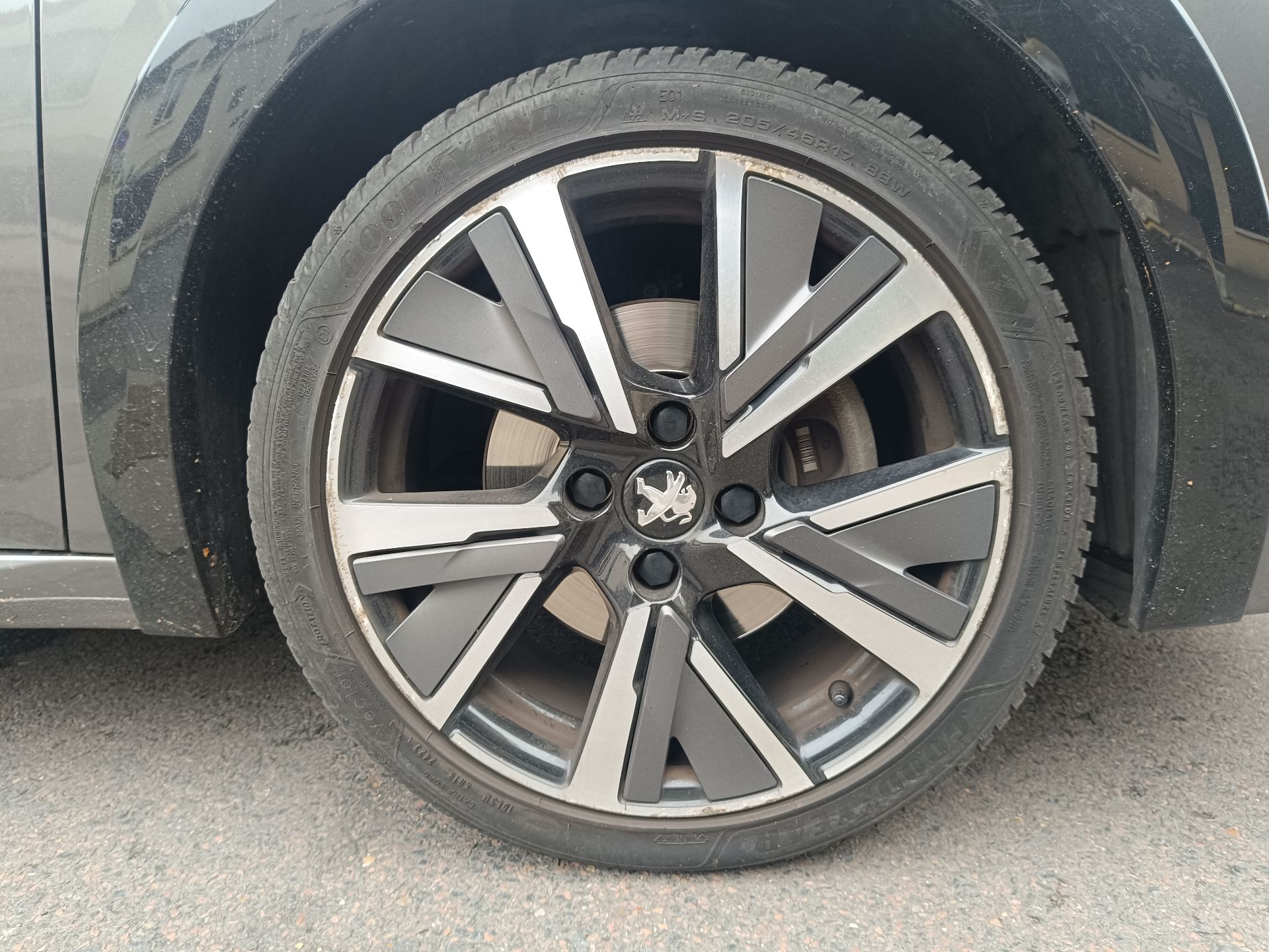 Peugeot 208 1.2 100ch GT LINE