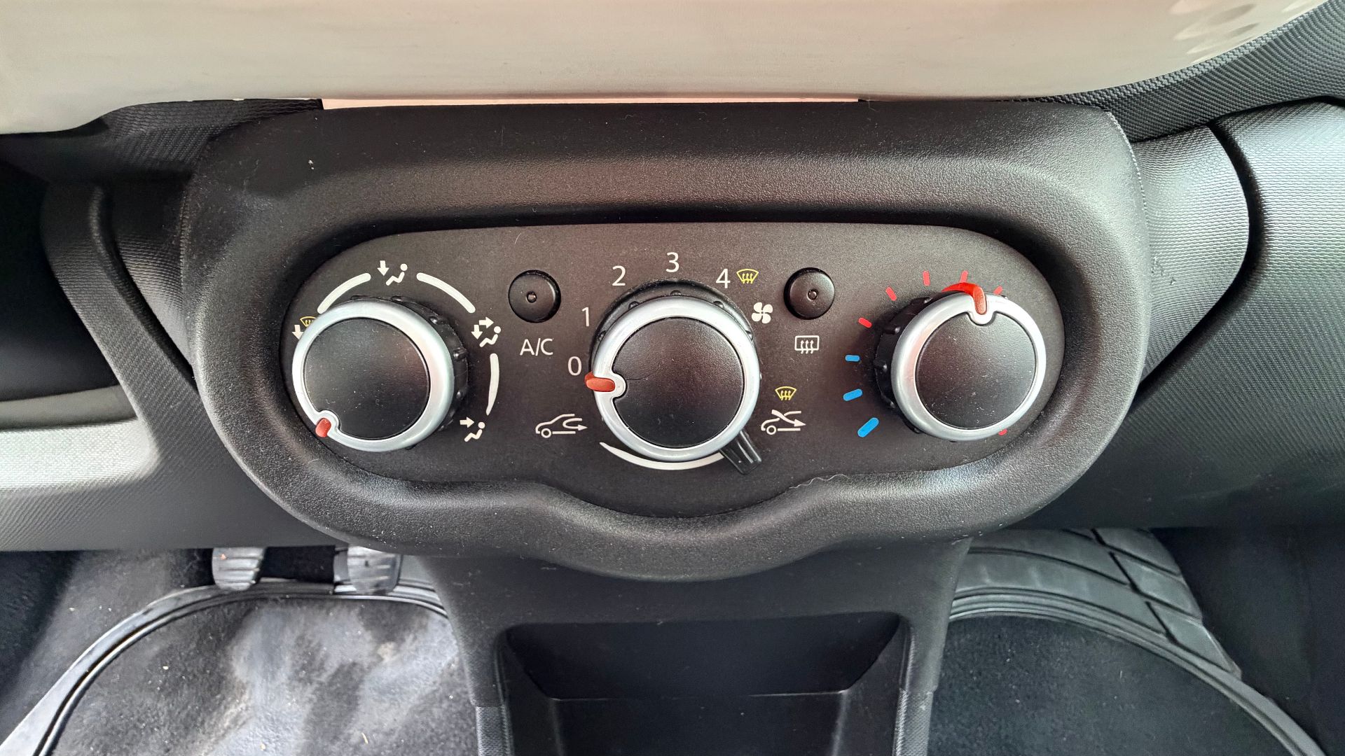 Renault Twingo 1.0 SCe 71ch Limited
