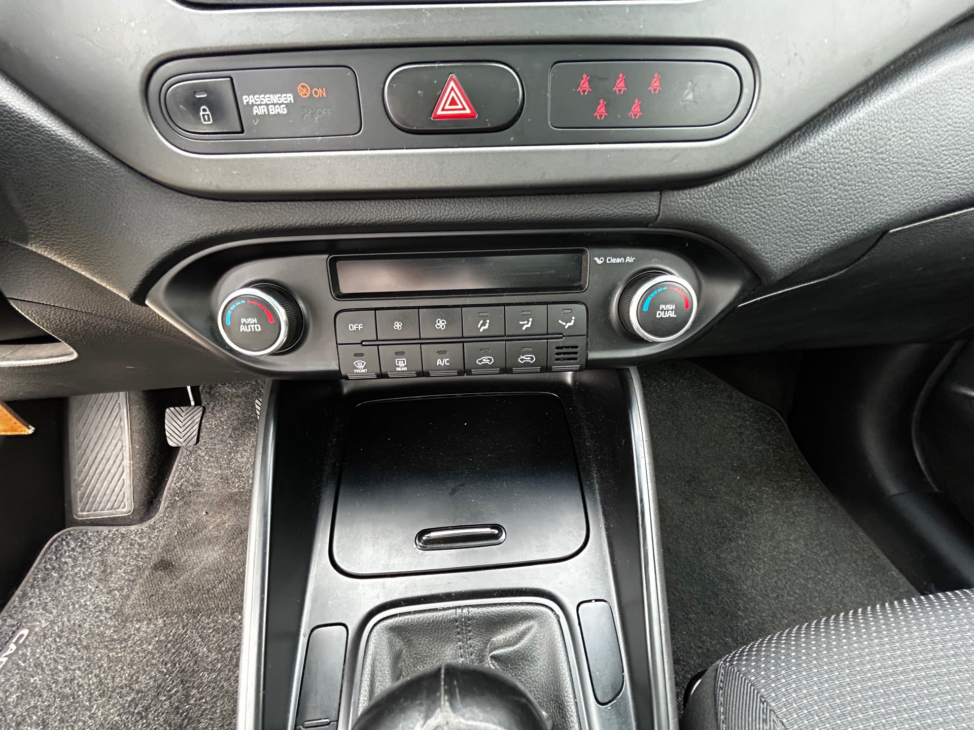 Kia carens 1.6 Gdi 135ch
