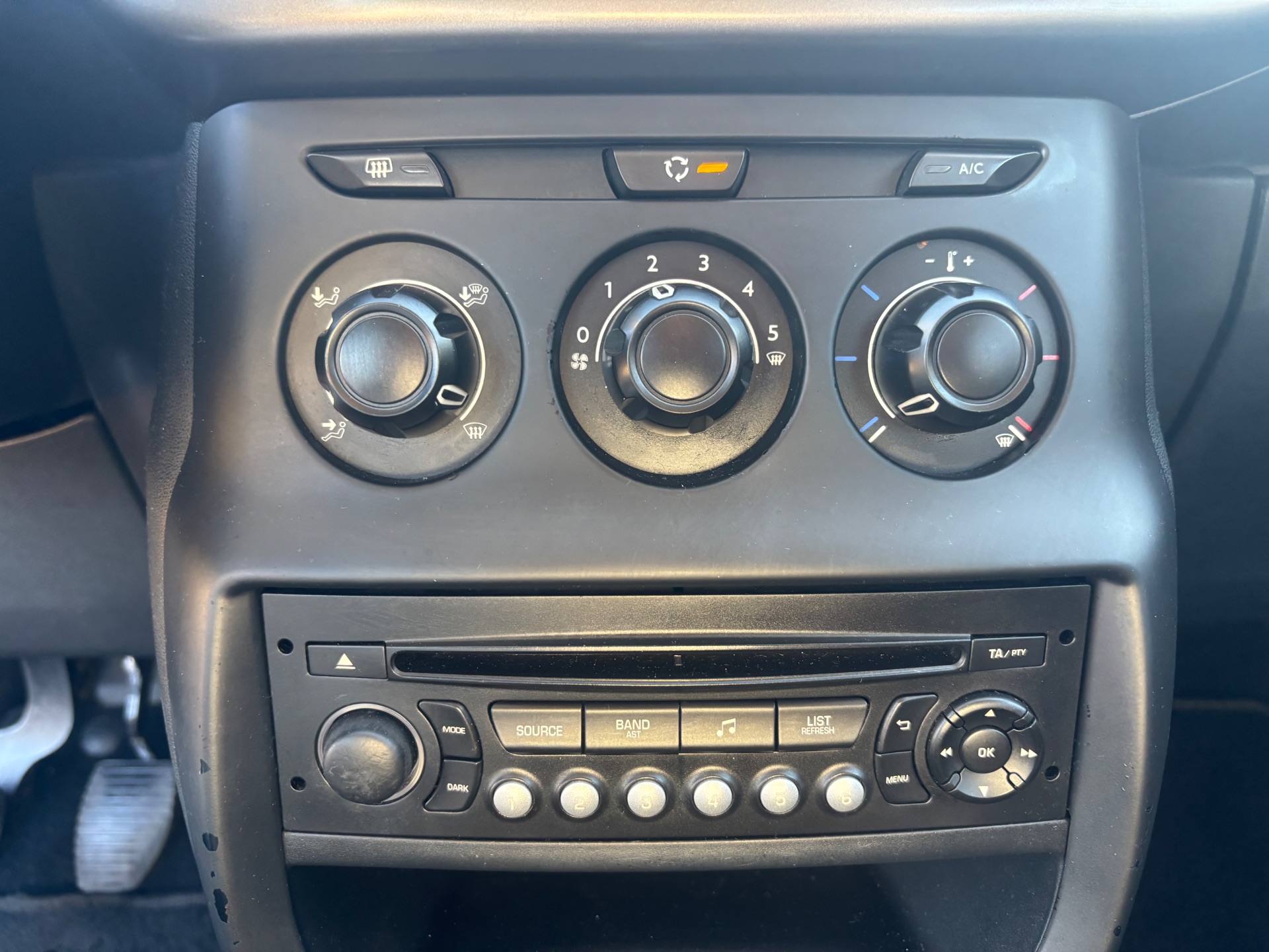 citroen 2013 1.0vti 68ch confort