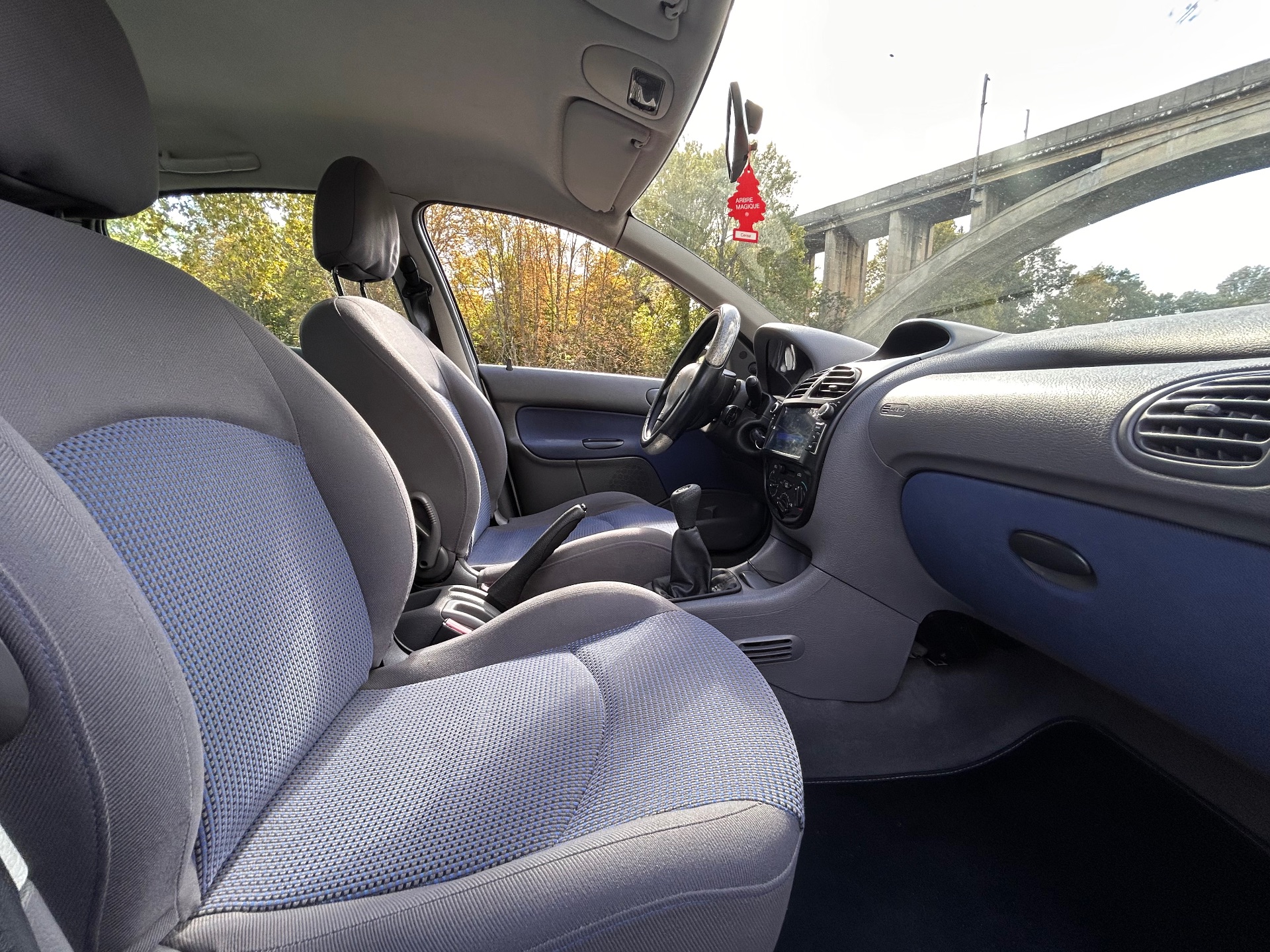 Peugeot 206 1.4 essence 75ch X line clim