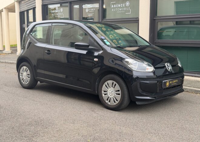 Volkswagen up! 1.0 75ch “Black Up”