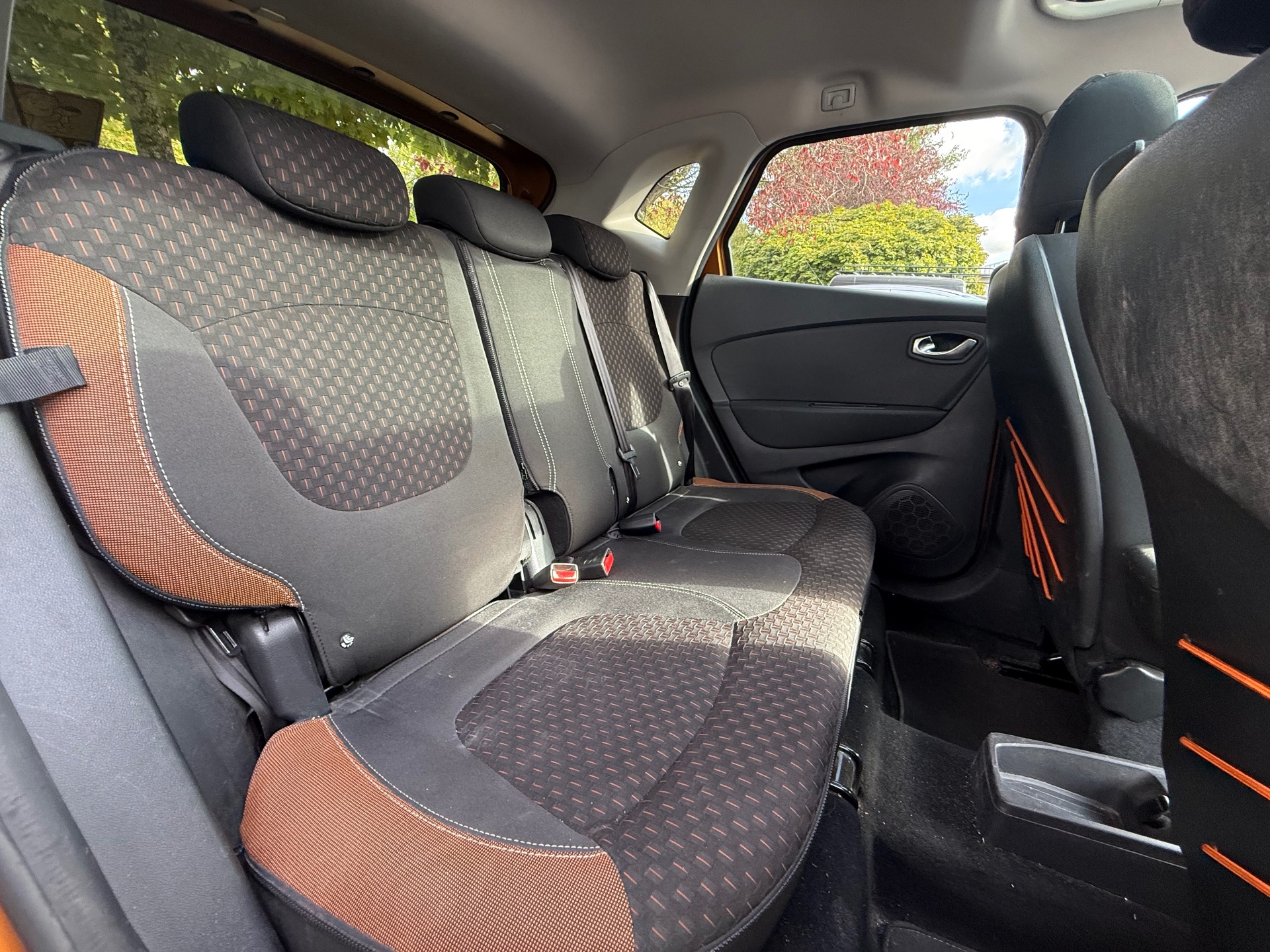 Renault Captur 1.2 TCe 16V EDC6 118ch Intens