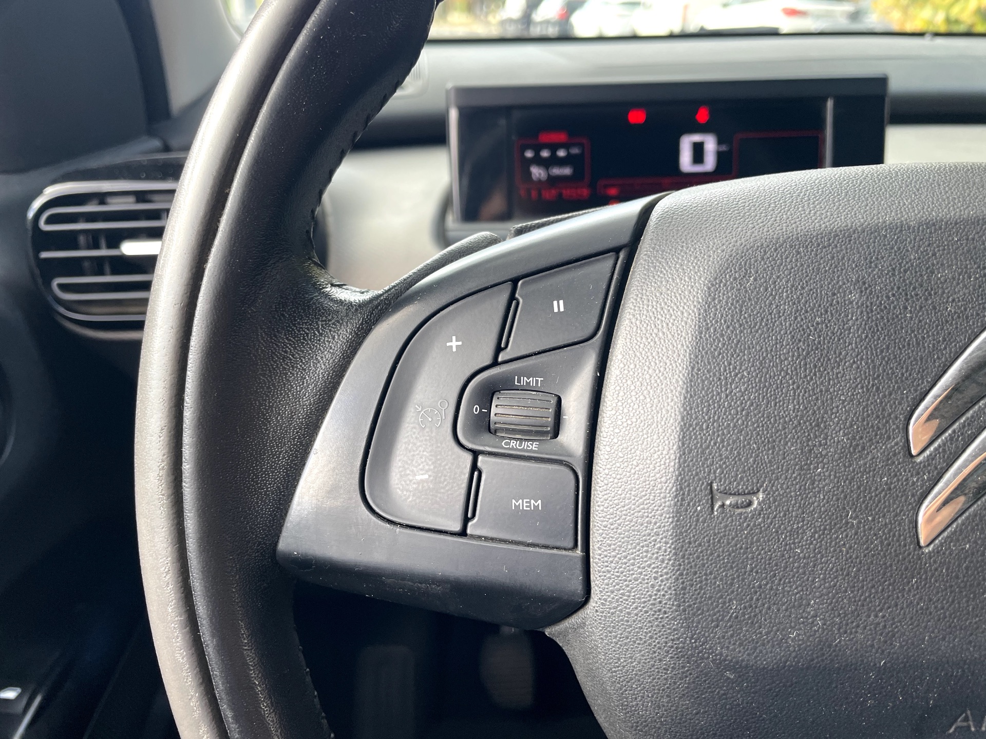 Citroën C4 Cactus 1.2 PURETECH 110ch SHINE