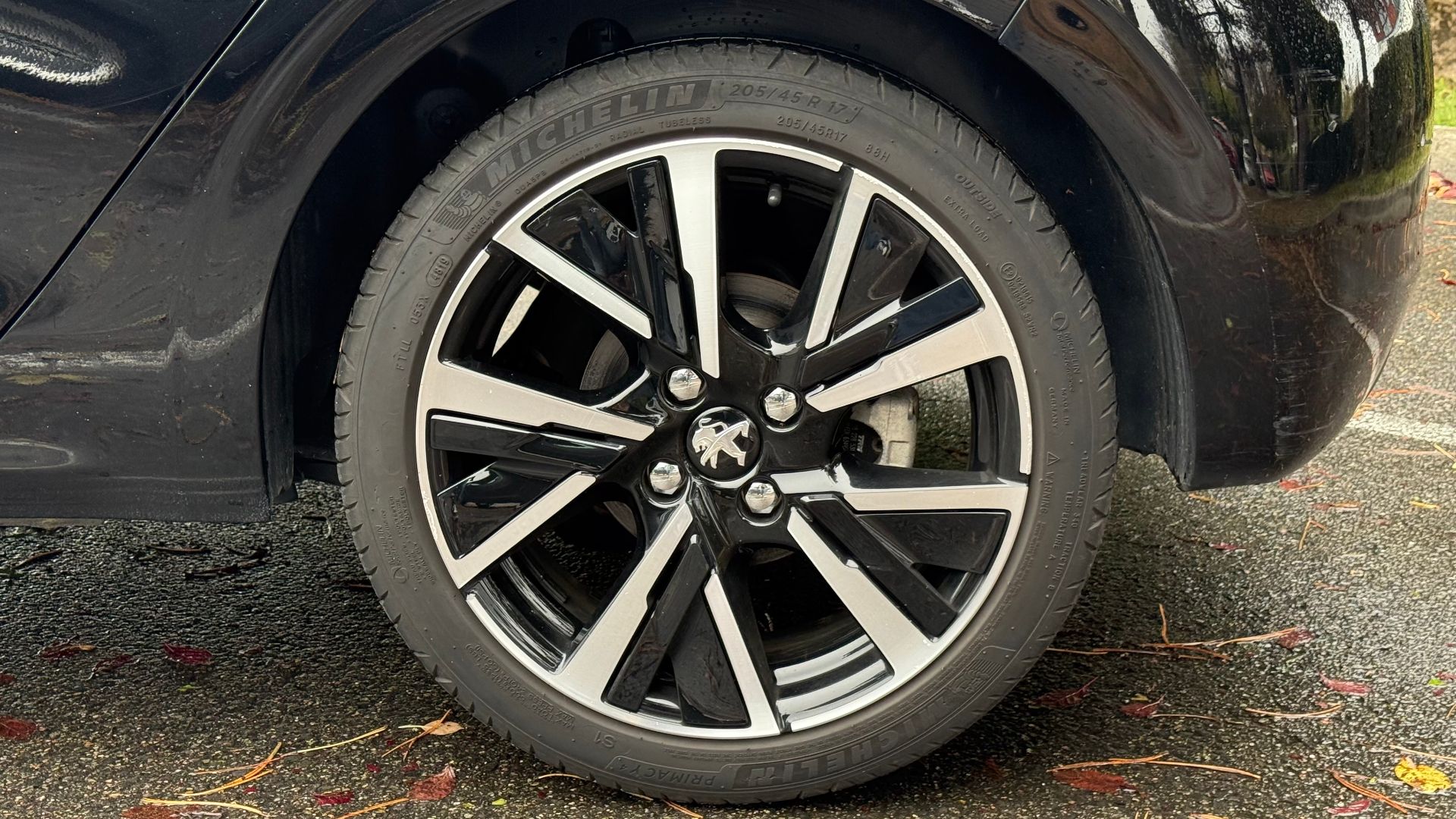 Peugeot 208 1.2 puretech Allure